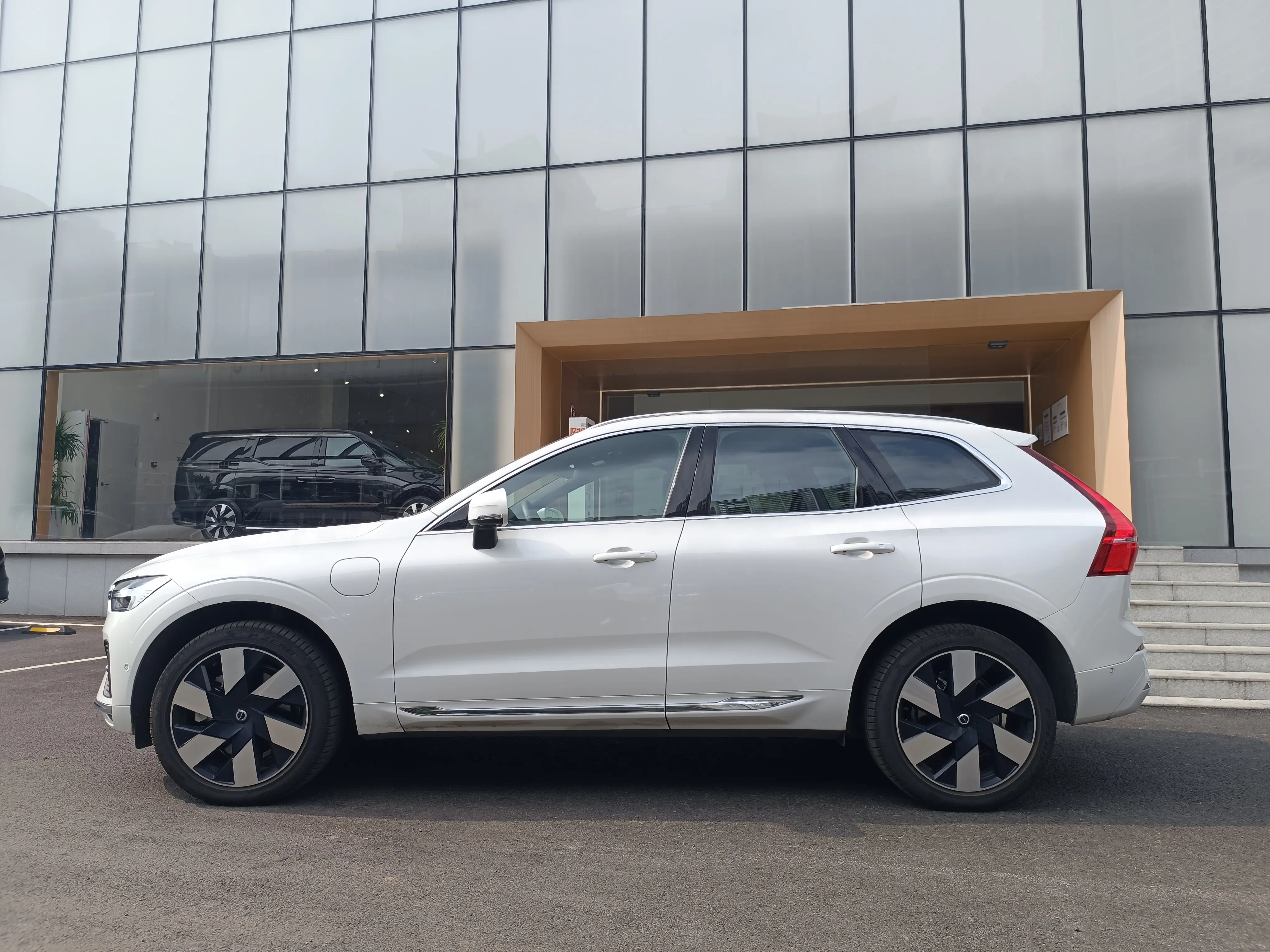 Volvo XC60 PHEV