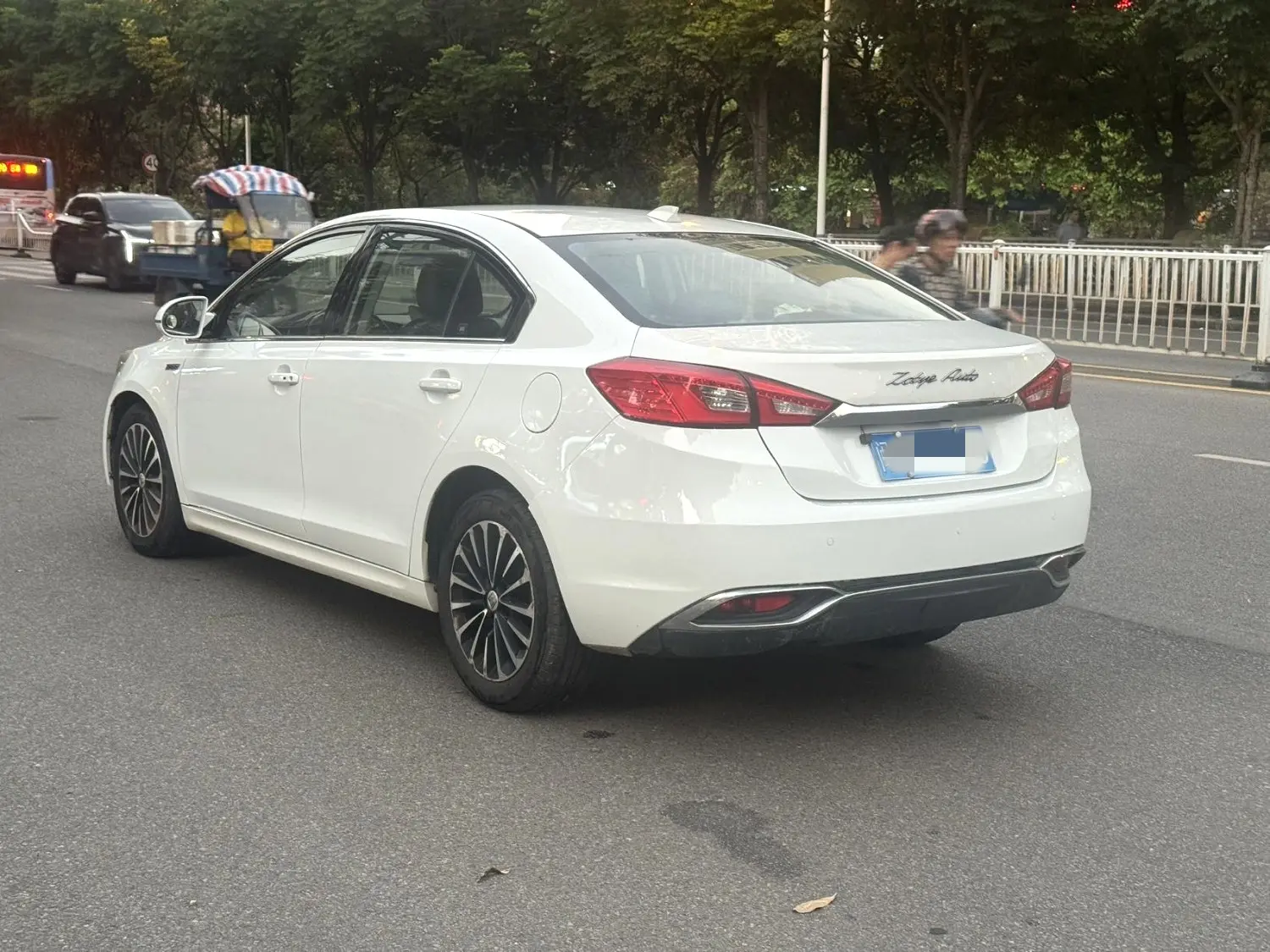 Zotye Z560