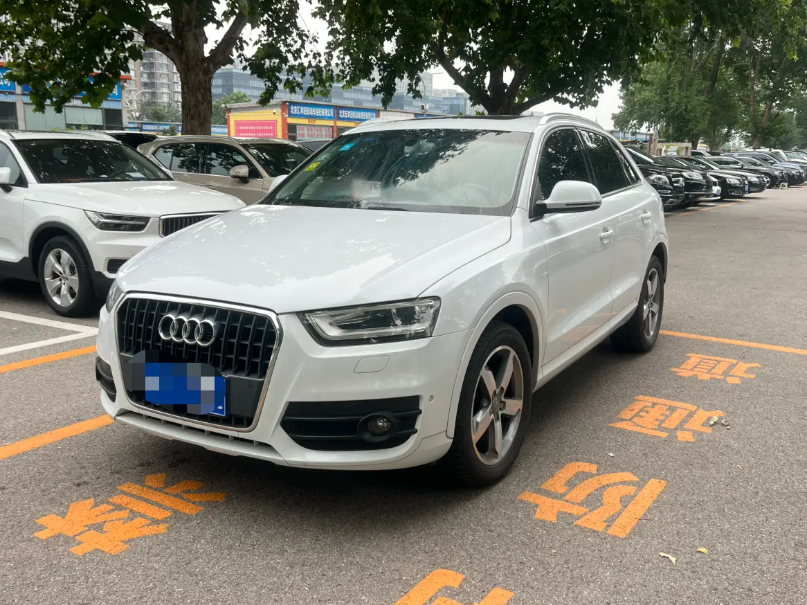 Audi Q3  из Китая