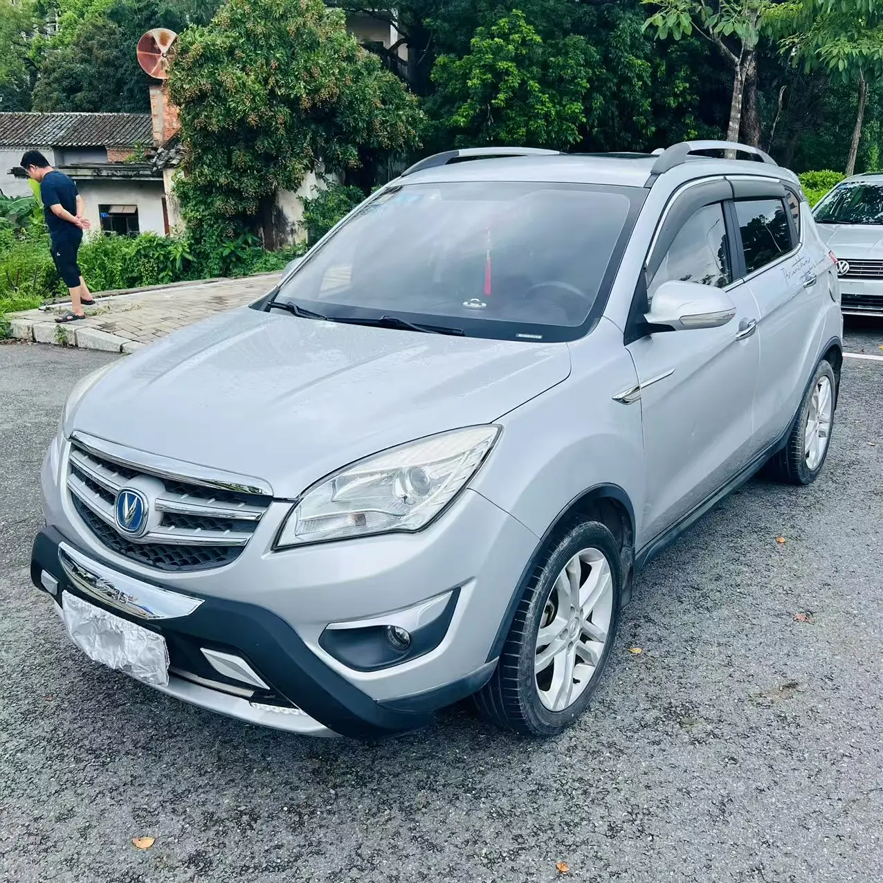 Changan CS35  из Китая