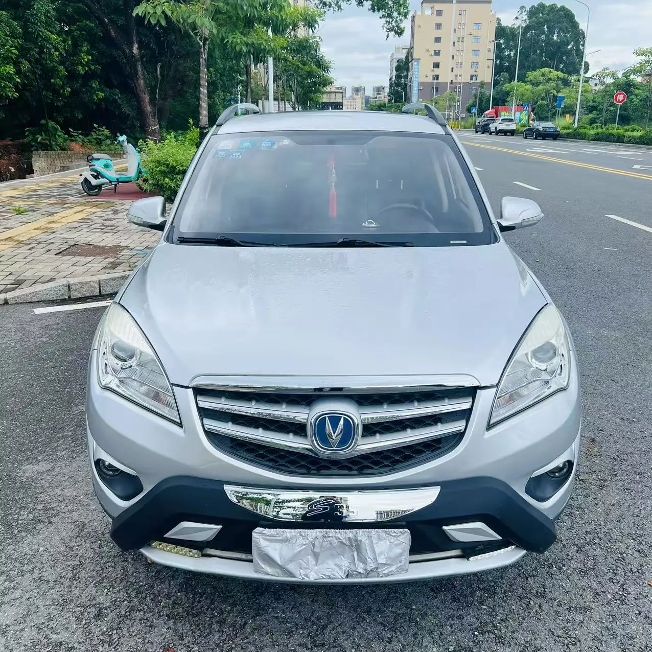 Changan CS35  из Китая