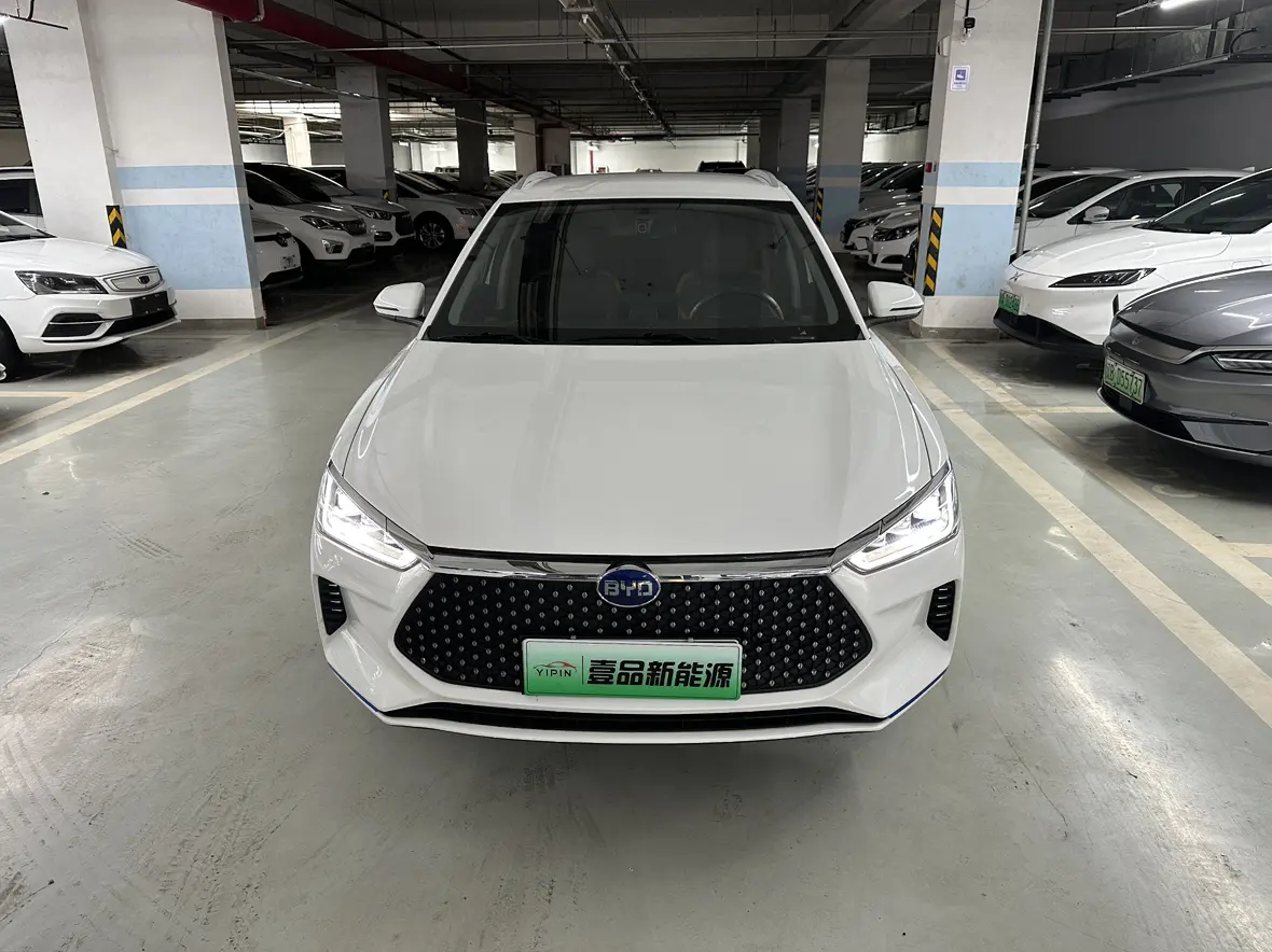 BYD e2  из Китая