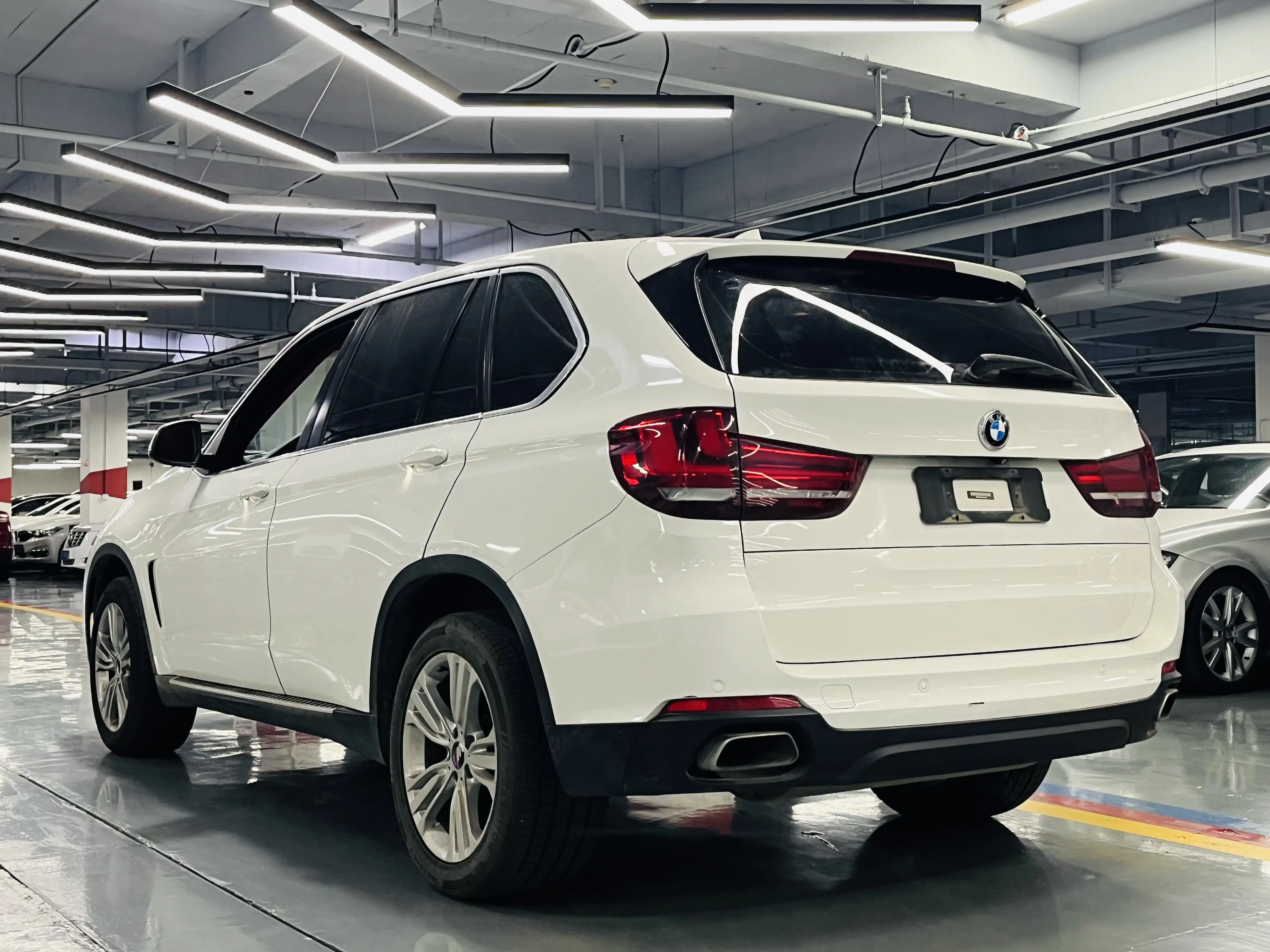 BMW X5 (imported)