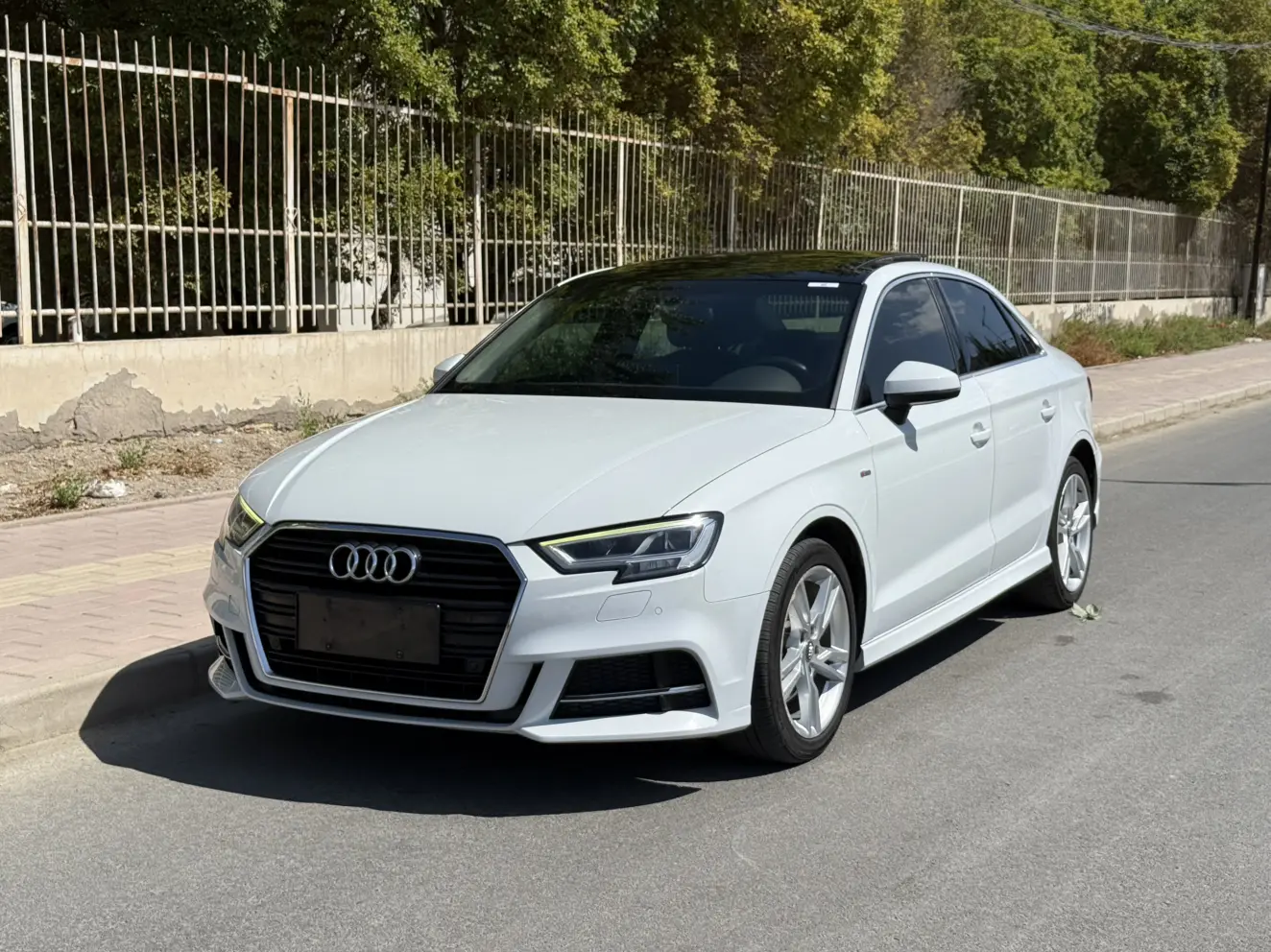 Audi A3  из Китая