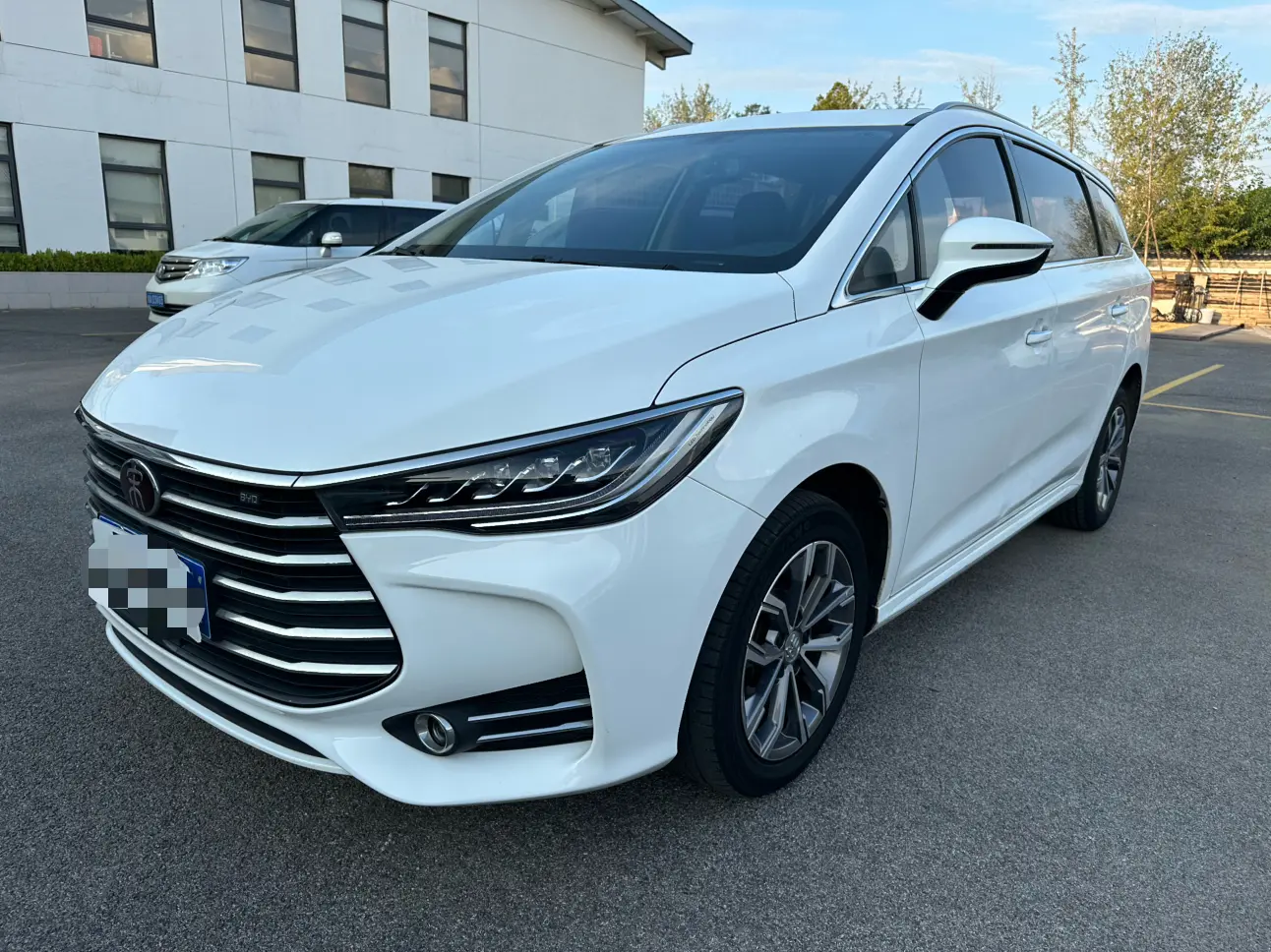 BYD Song MAX  из Китая