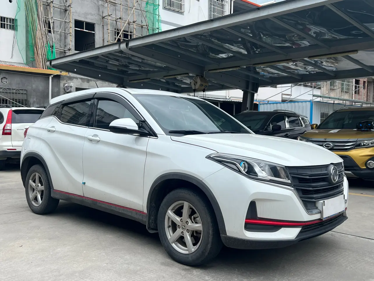 Dongfeng Fengon 500