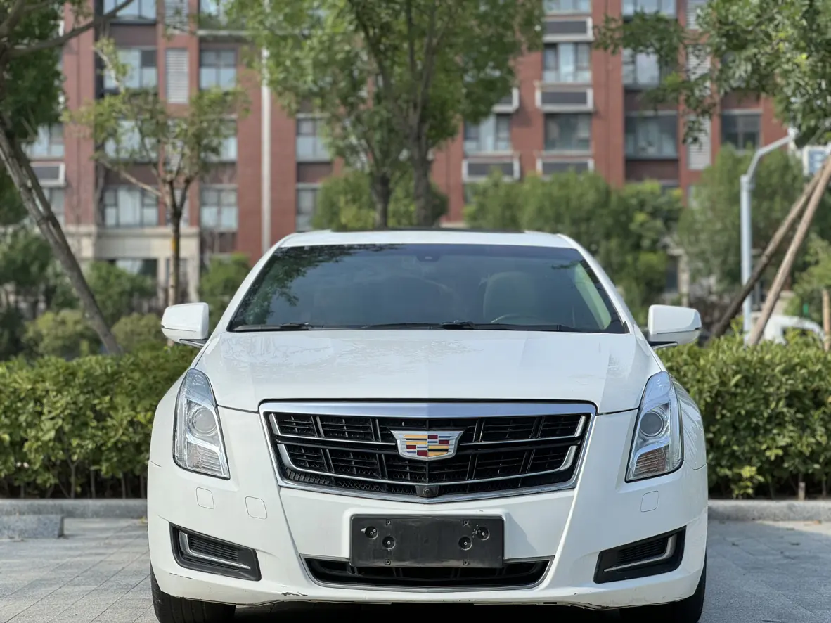 Cadillac XTS