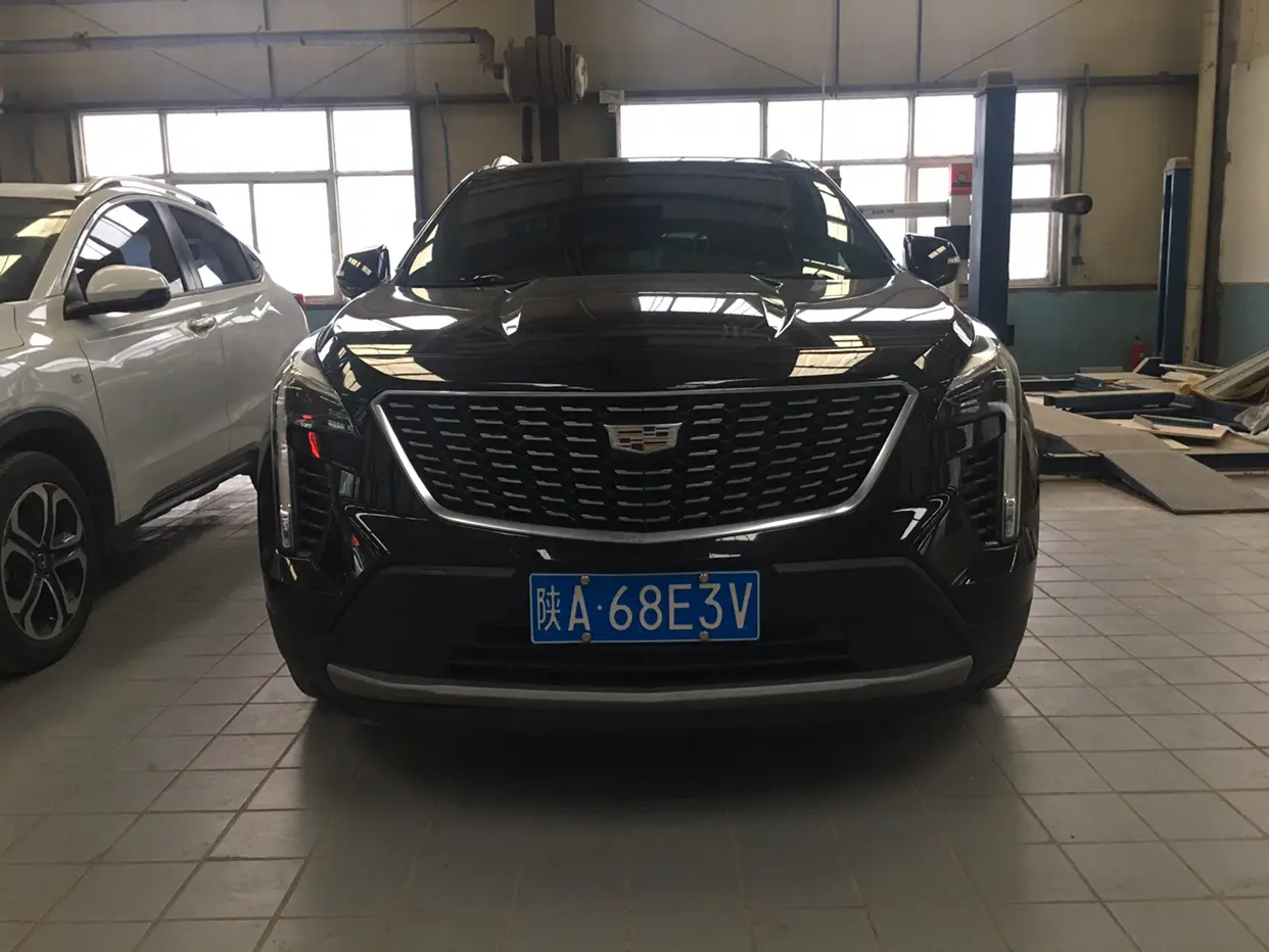 Cadillac XT4
