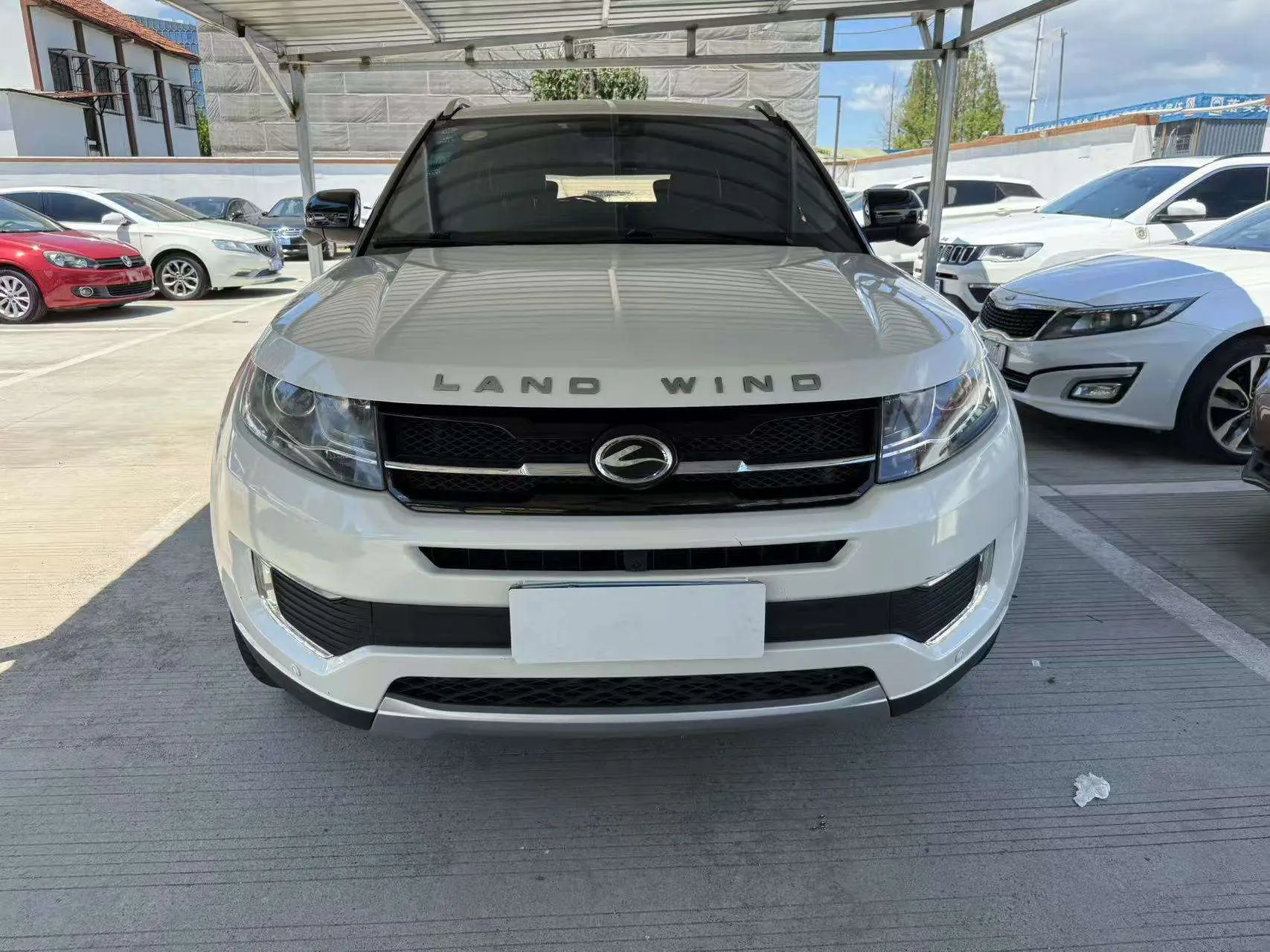 Lu Feng Landwind X7