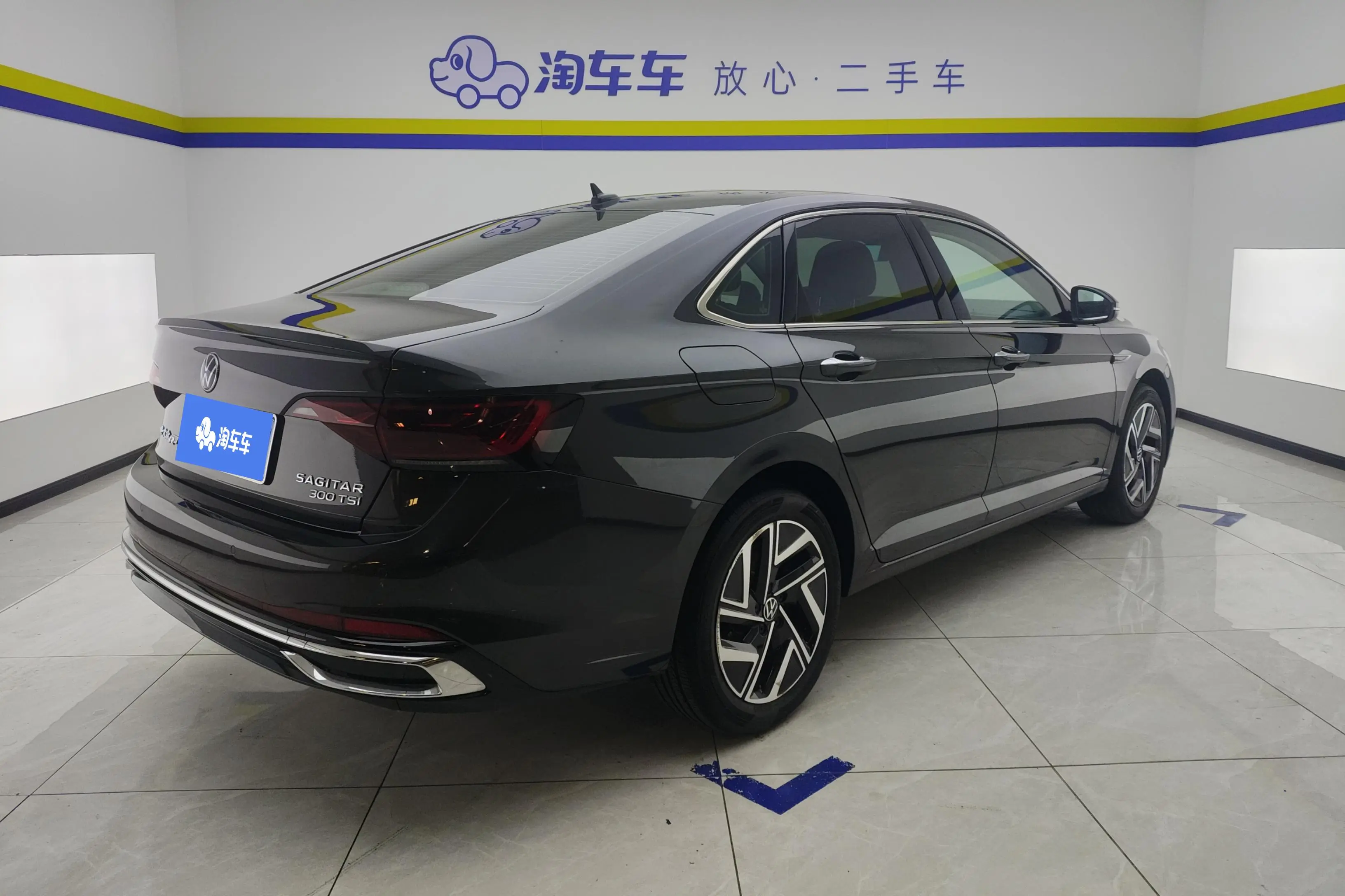 Volkswagen Sagitar
