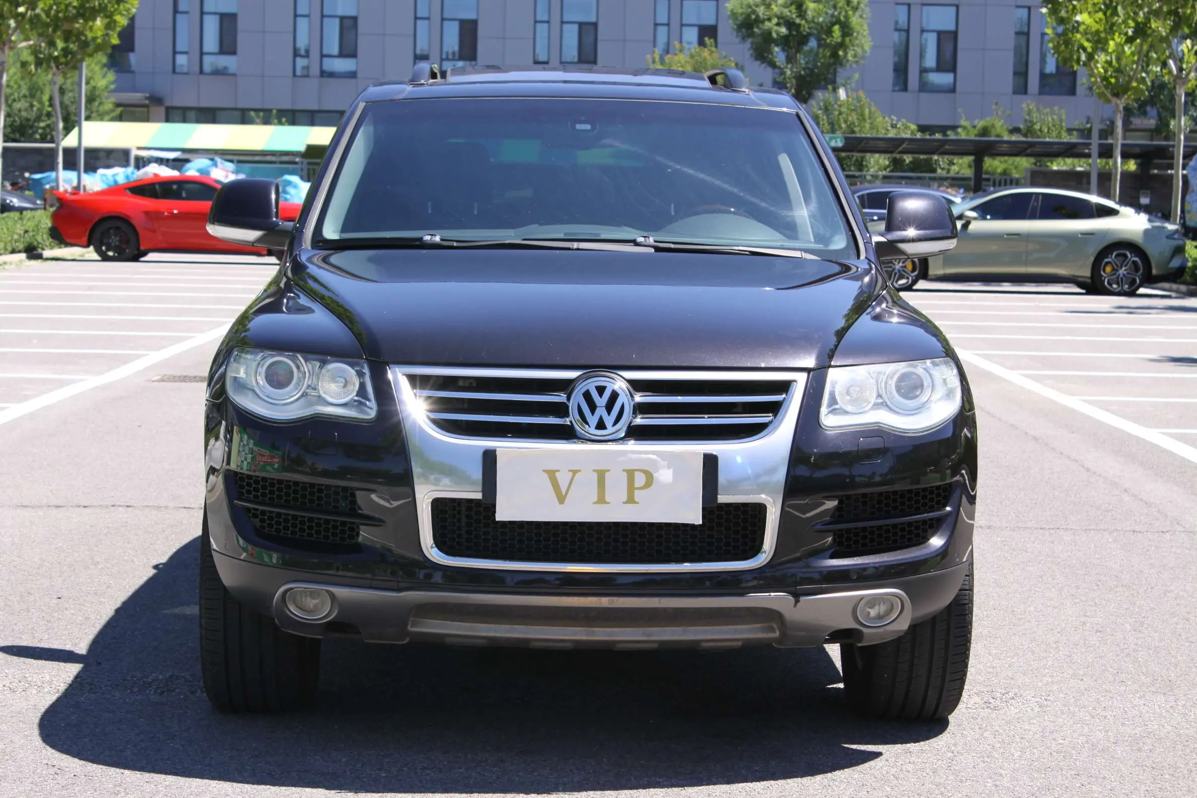 Volkswagen Touareg  из Китая