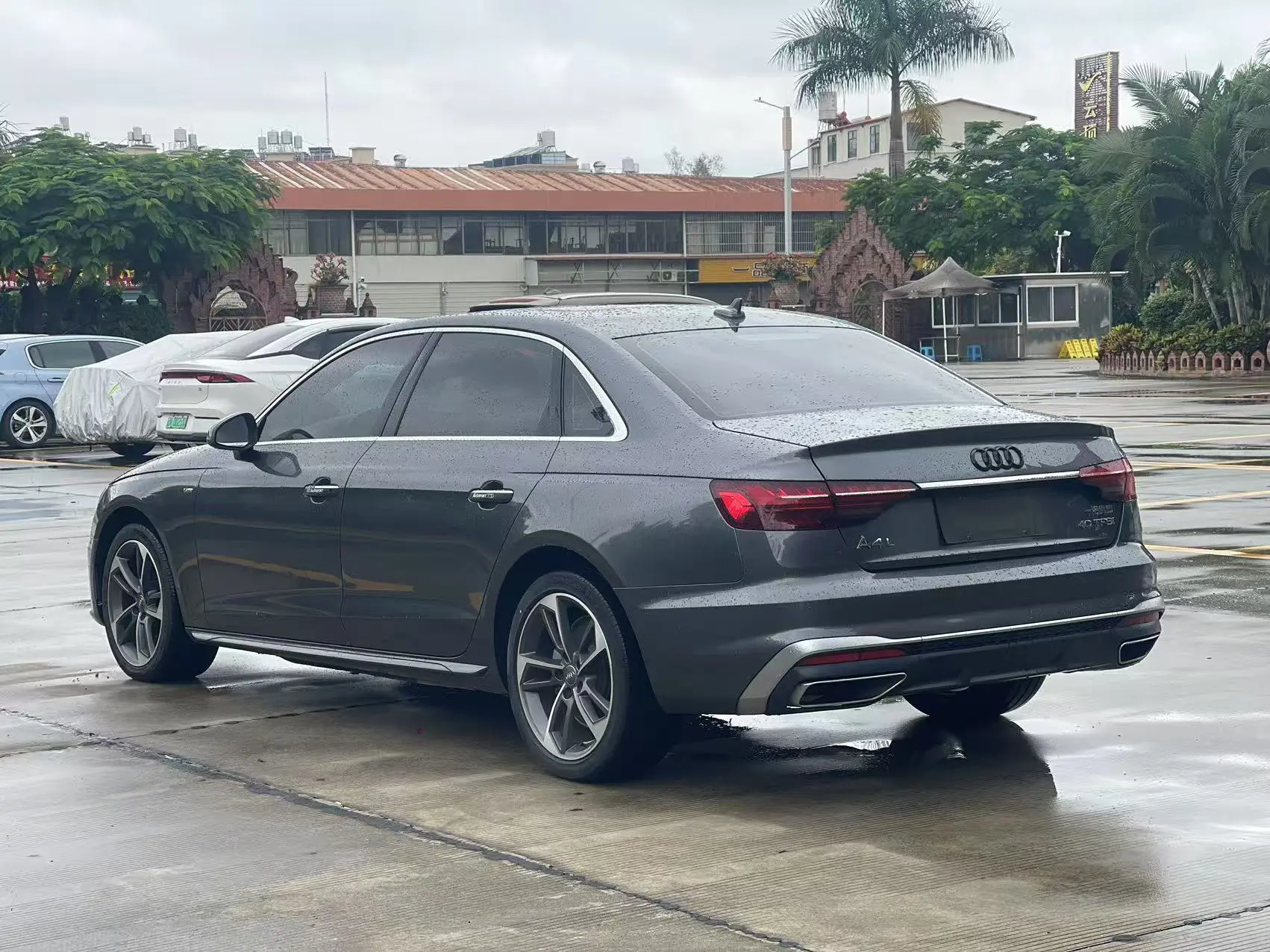 Audi A4L