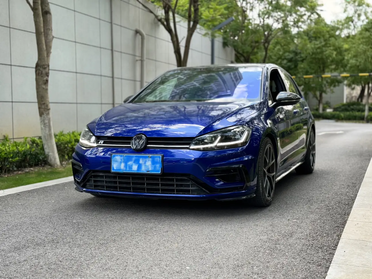 Volkswagen Golf (imported)  из Китая