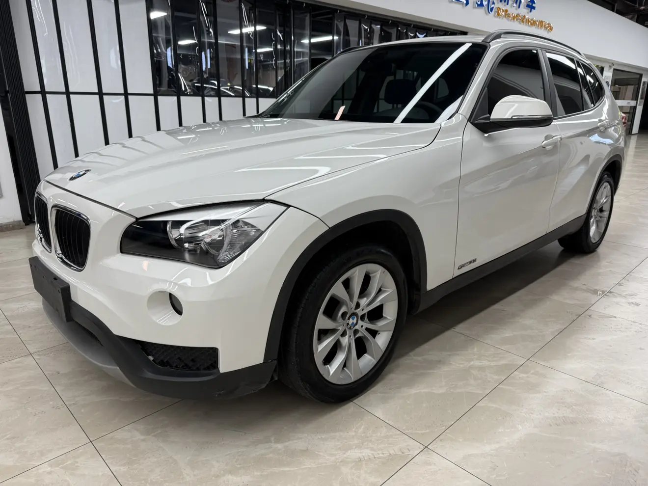 BMW X1  из Китая