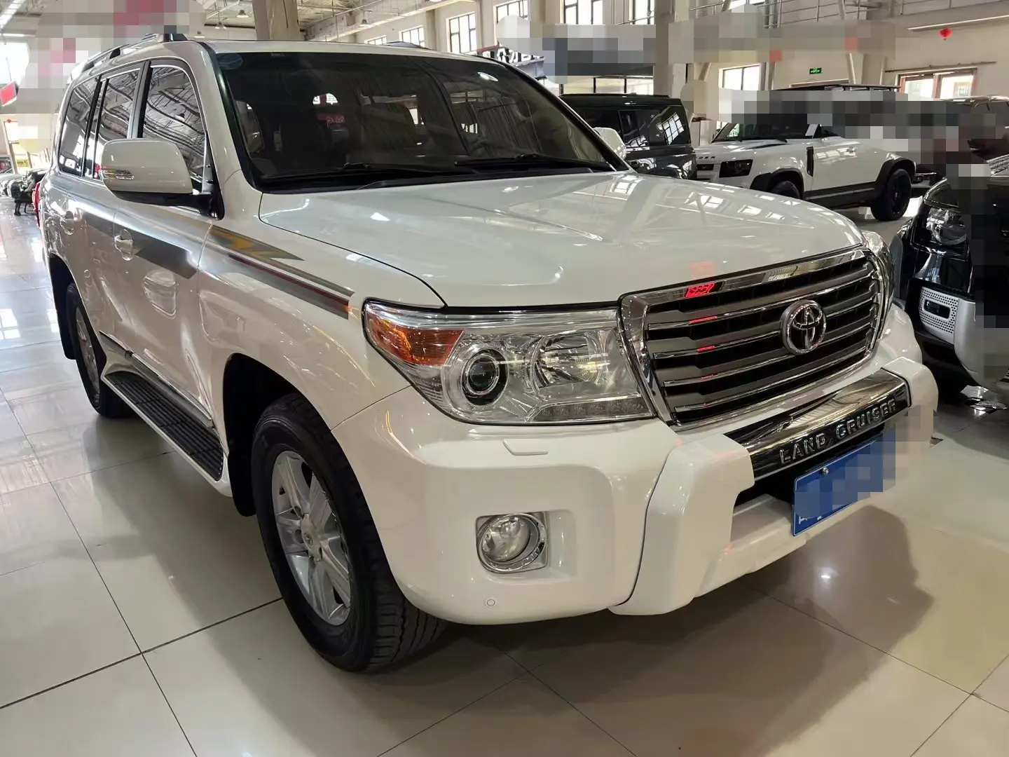 Toyota Land Cruiser