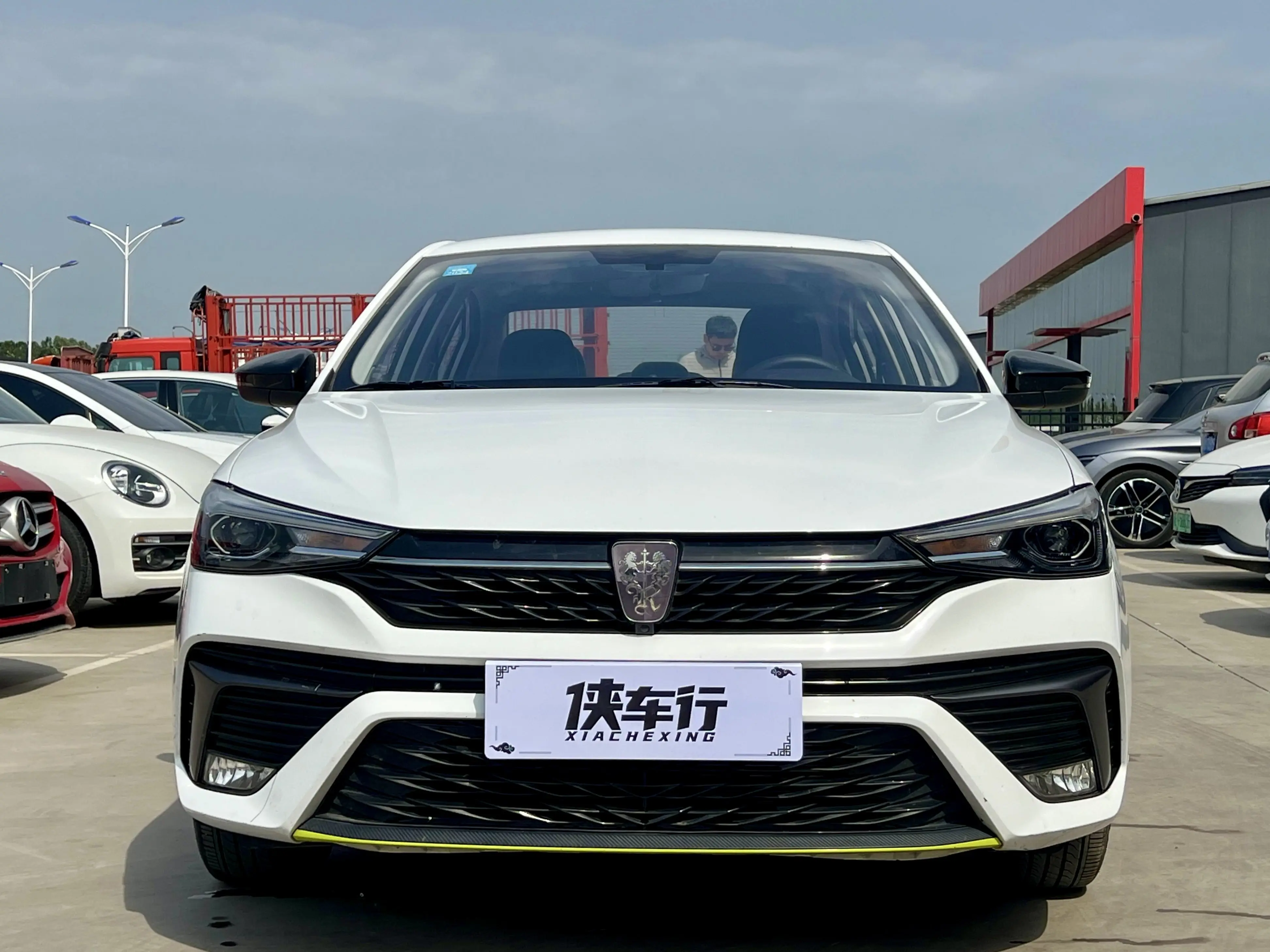 Roewe i5