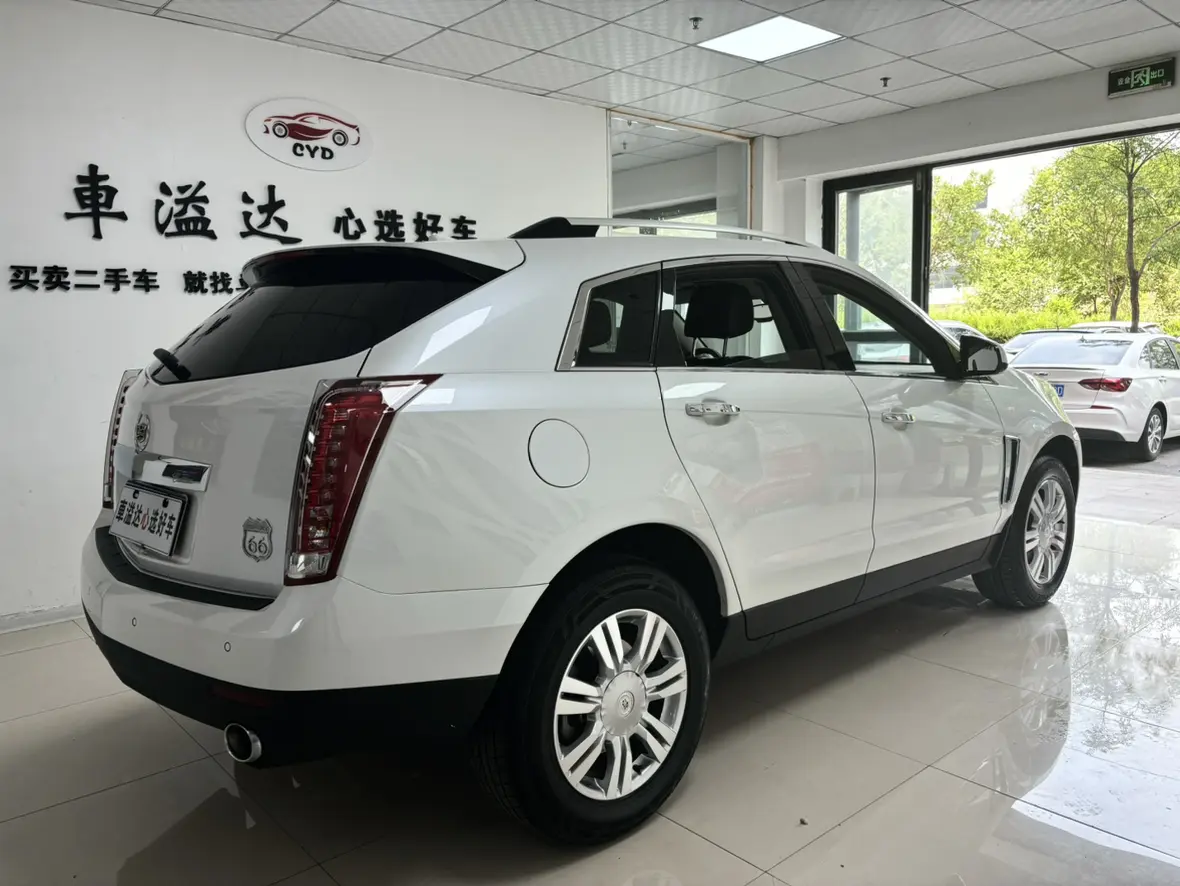 Cadillac SRX