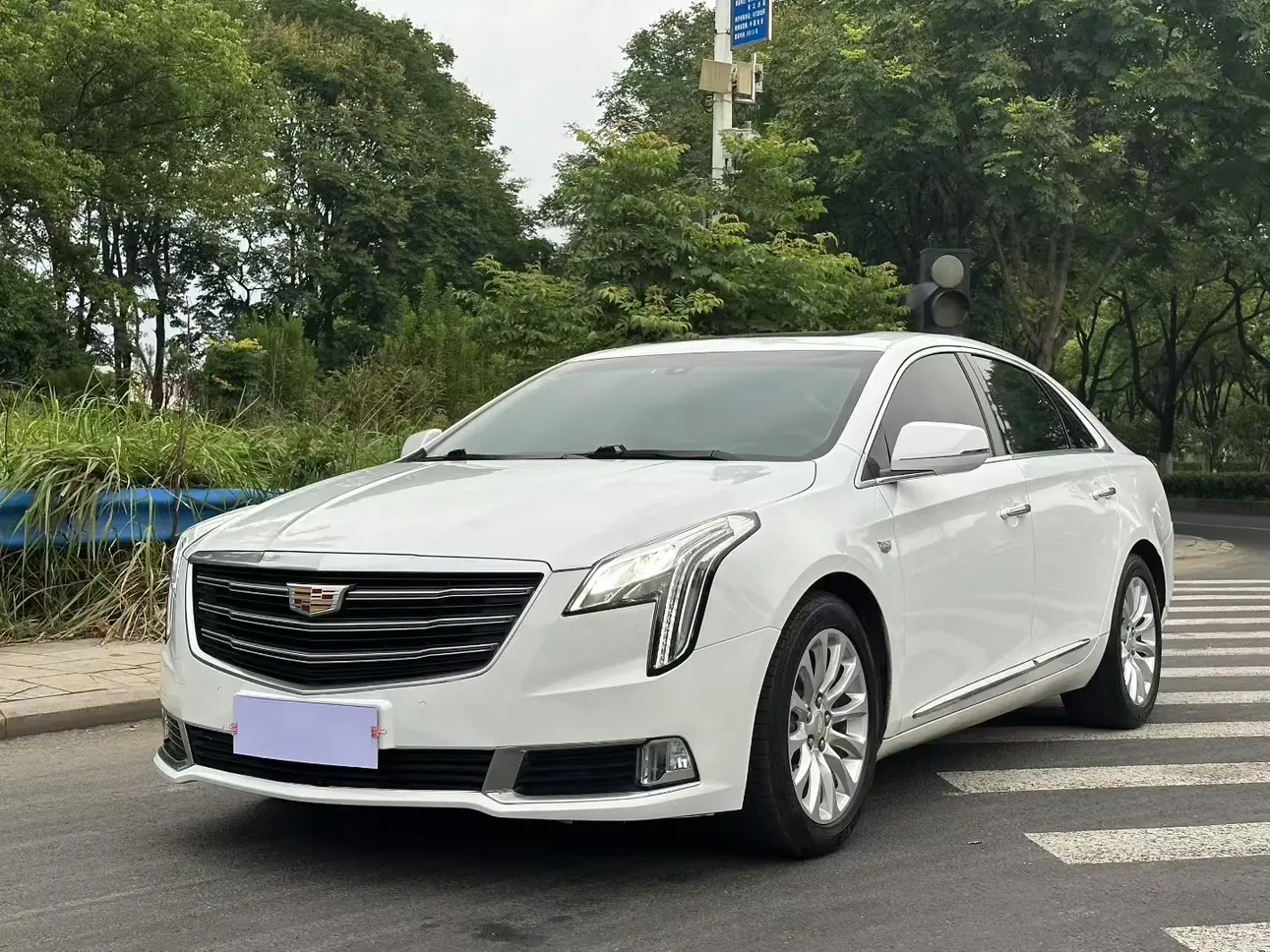Cadillac XTS