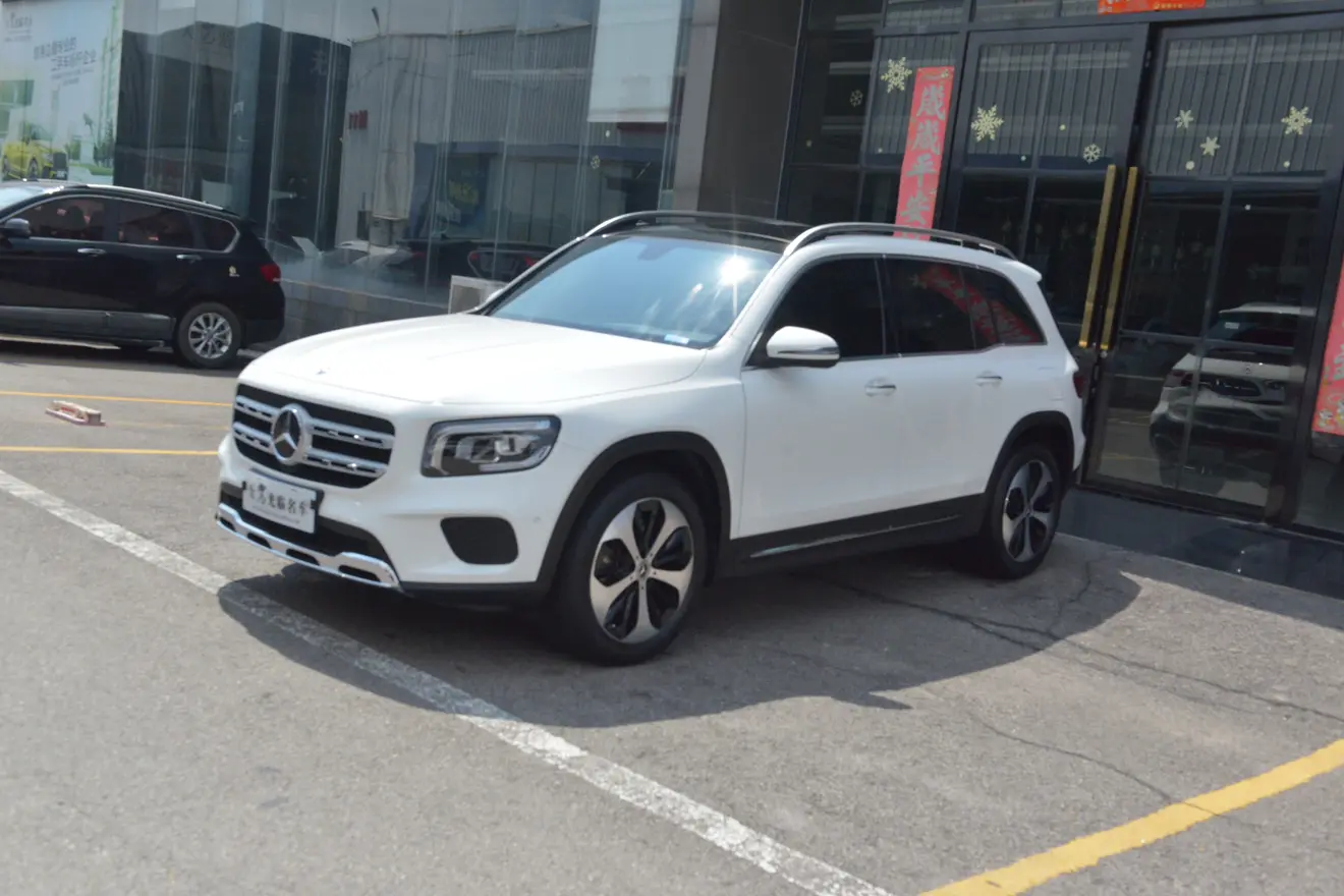 Mercedes-Benz GLB