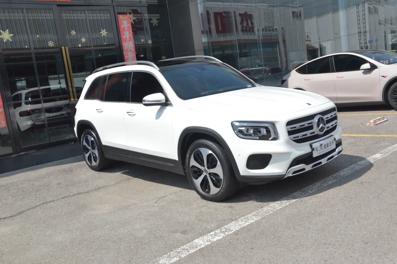 Mercedes-Benz GLB