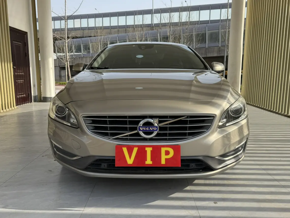 Volvo S60