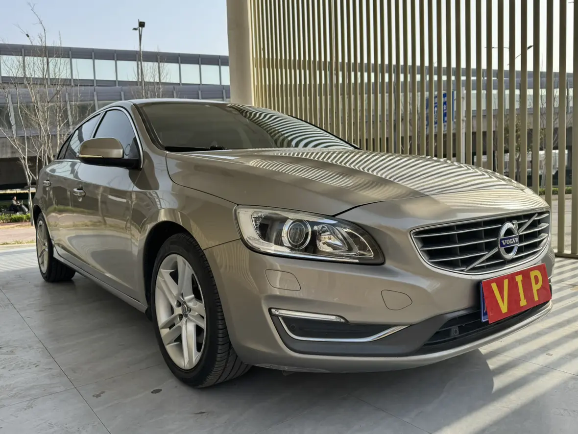 Volvo S60