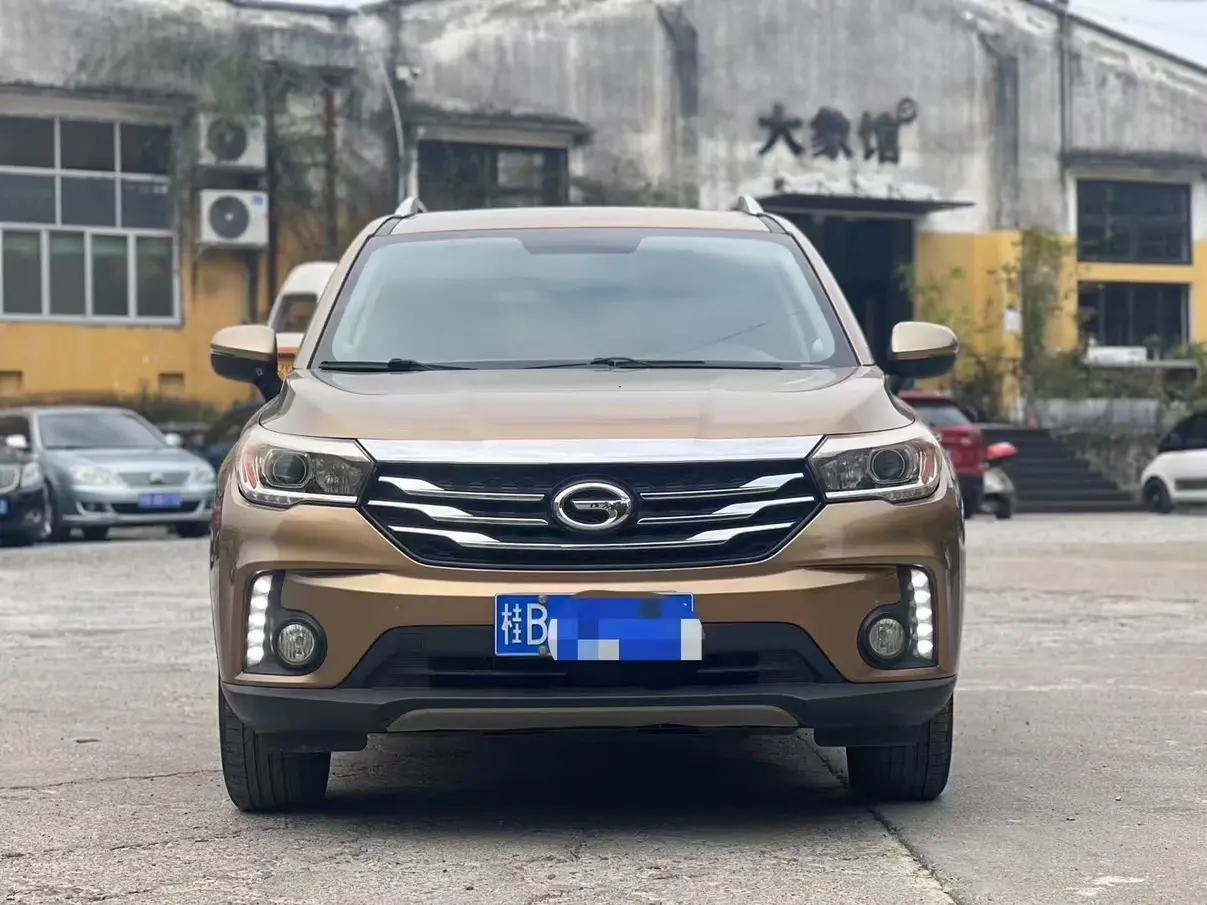 GAC Trumpchi GS4
