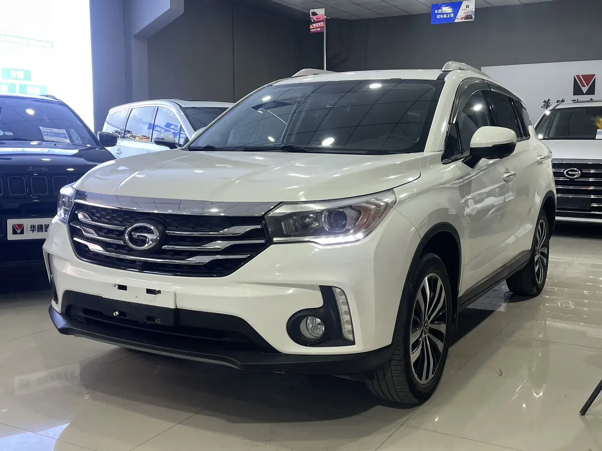 GAC Trumpchi GS4