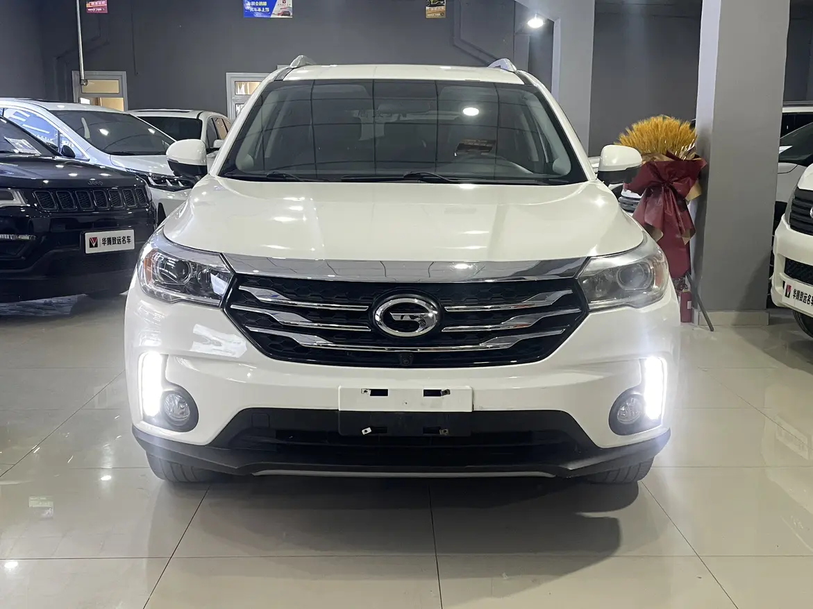 GAC Trumpchi GS4