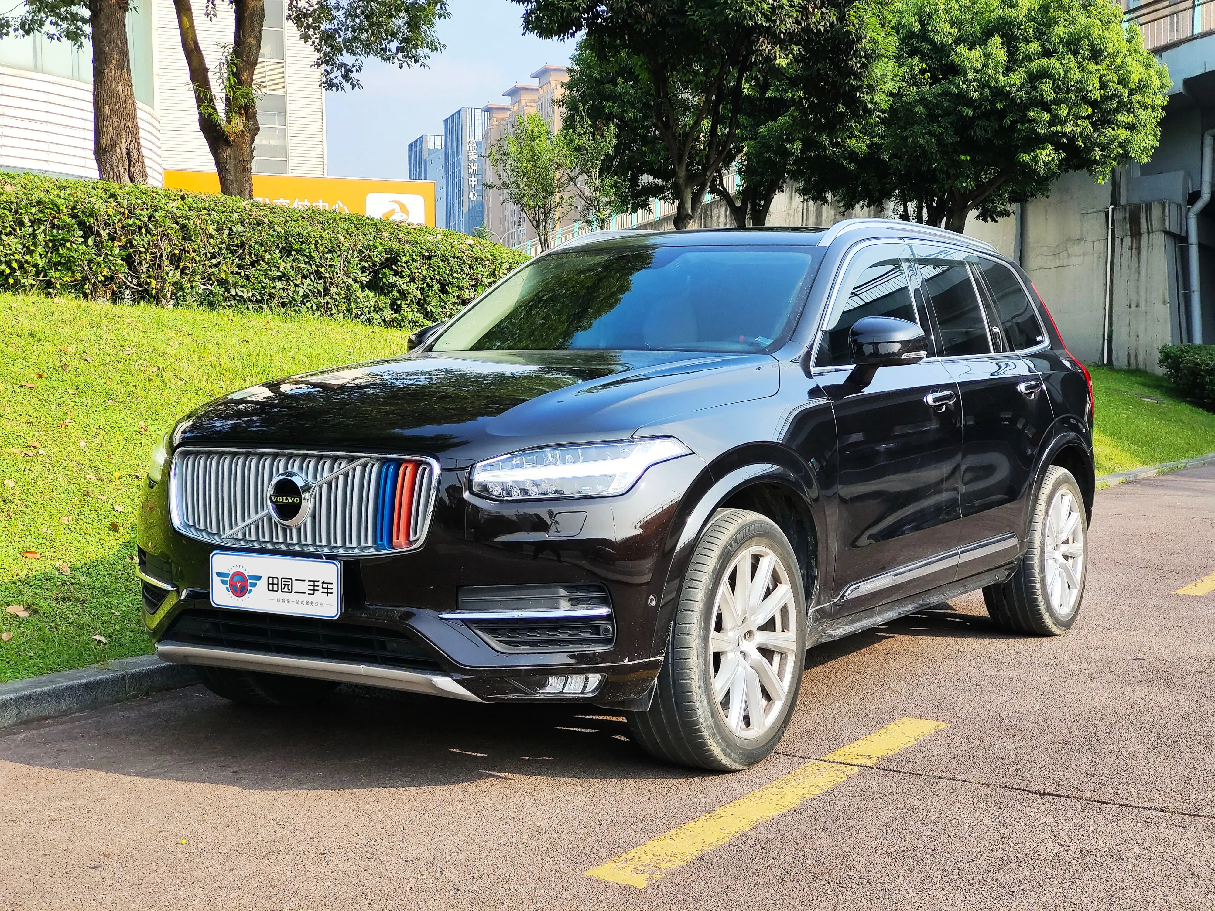 Volvo XC90