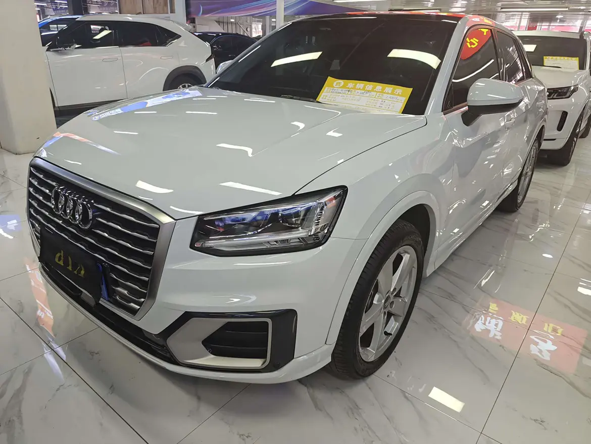 Audi Q2L