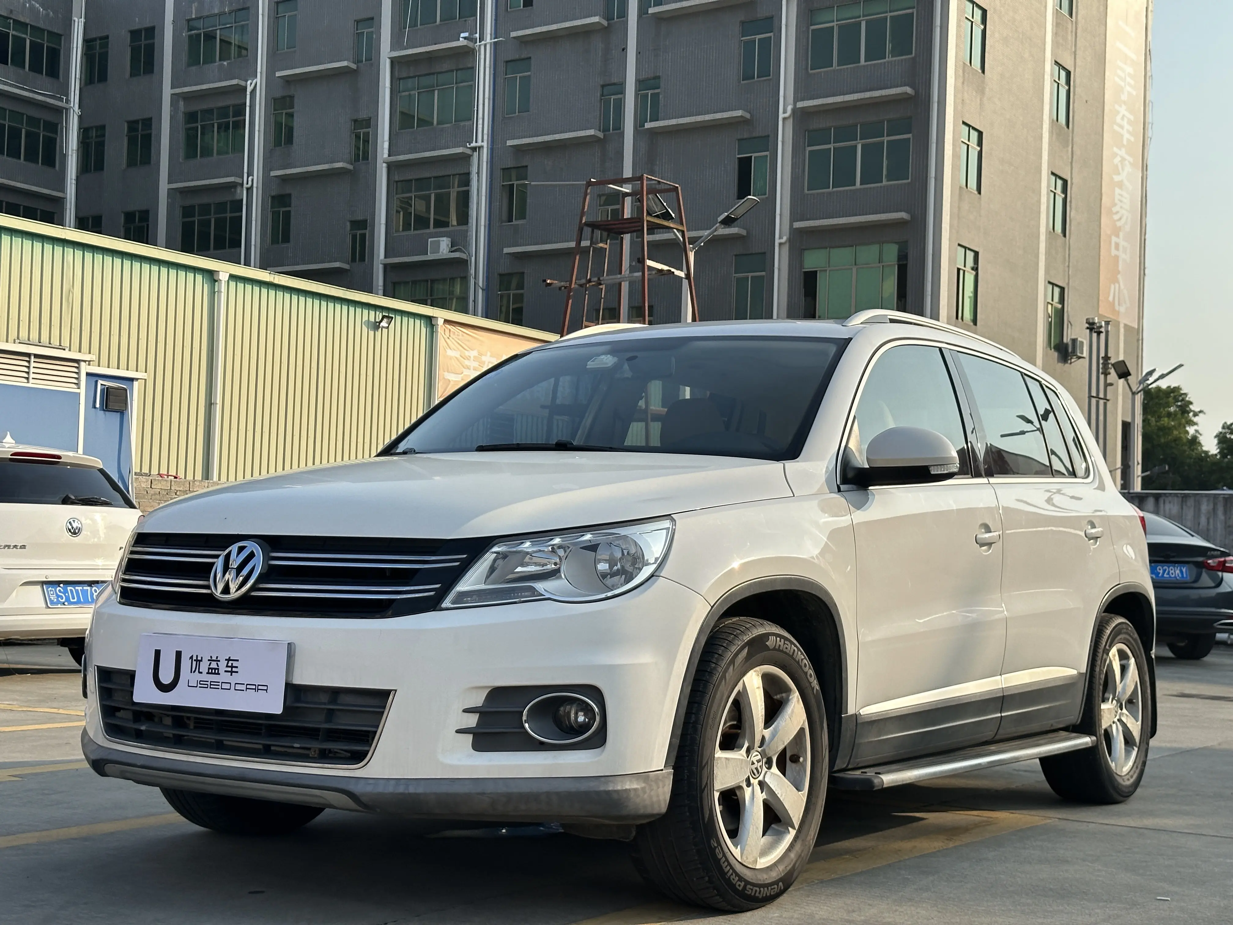 Volkswagen Tiguan  из Китая