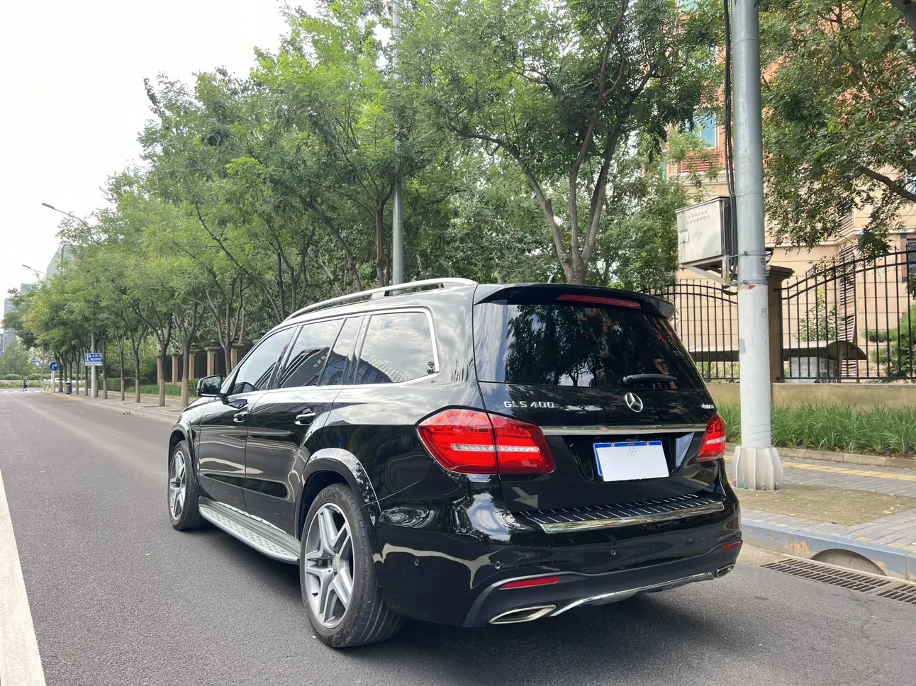 Mercedes-Benz Mercedes Benz GLS