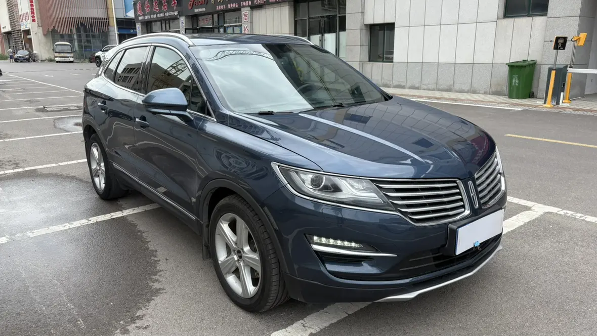 Lincoln MKC
