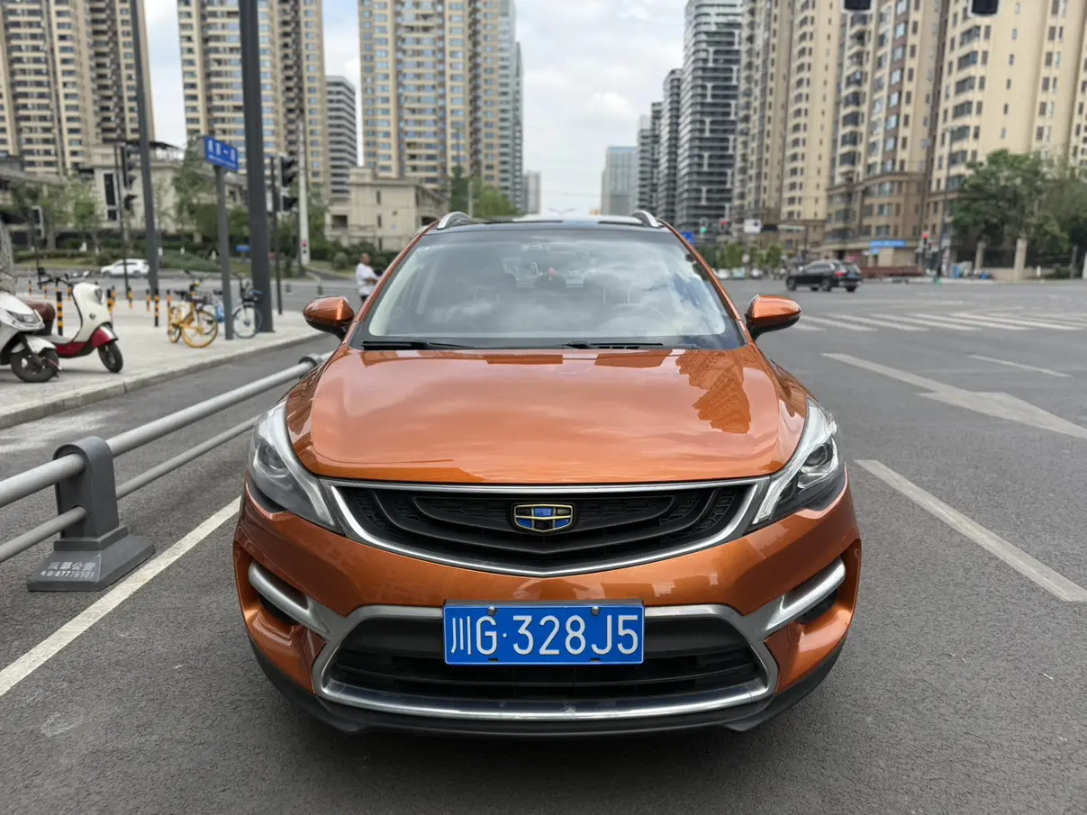 Geely Emgrand GS  из Китая