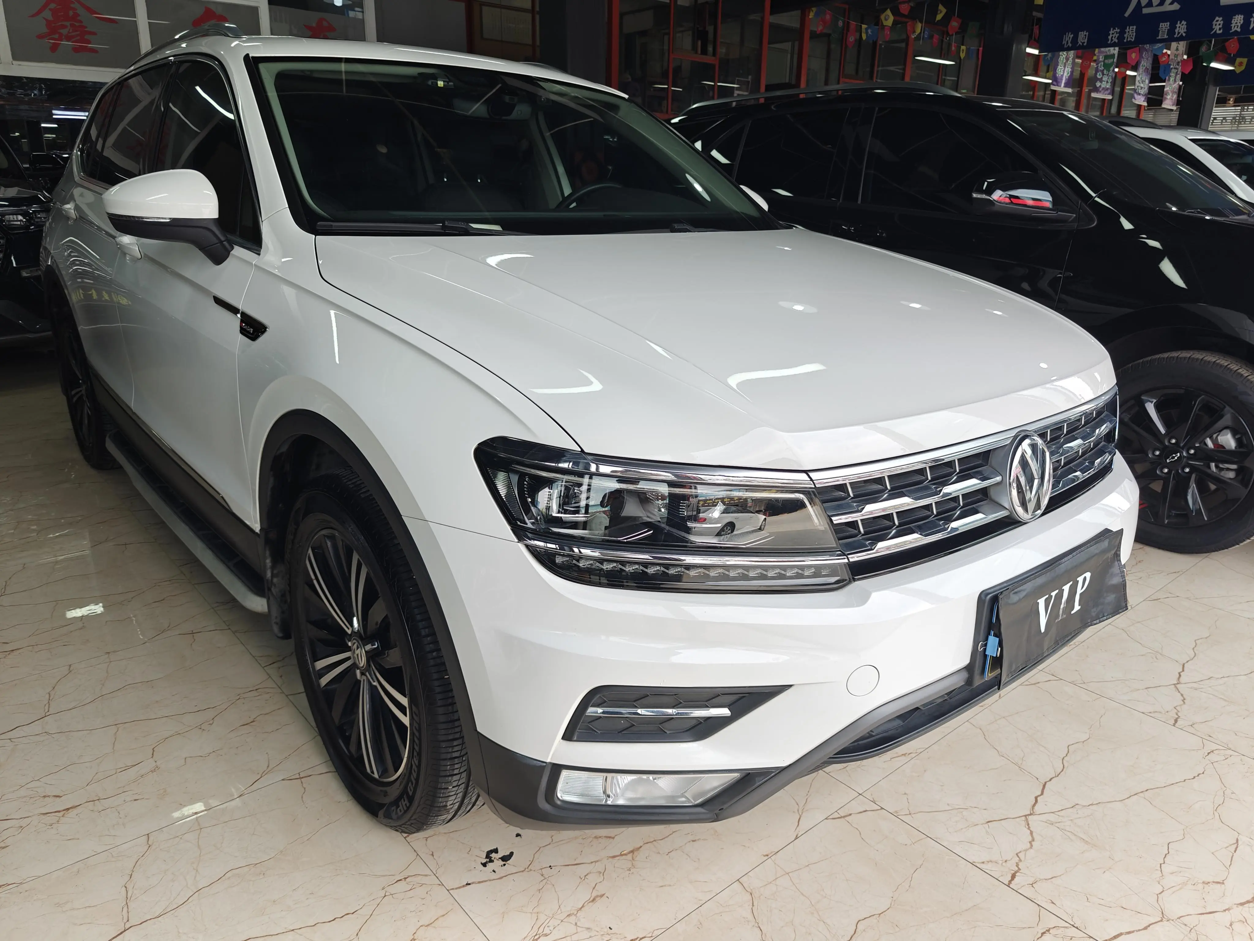 Volkswagen Tiguan L