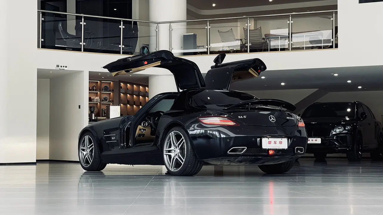 Mercedes-Benz SLS-Class AMG