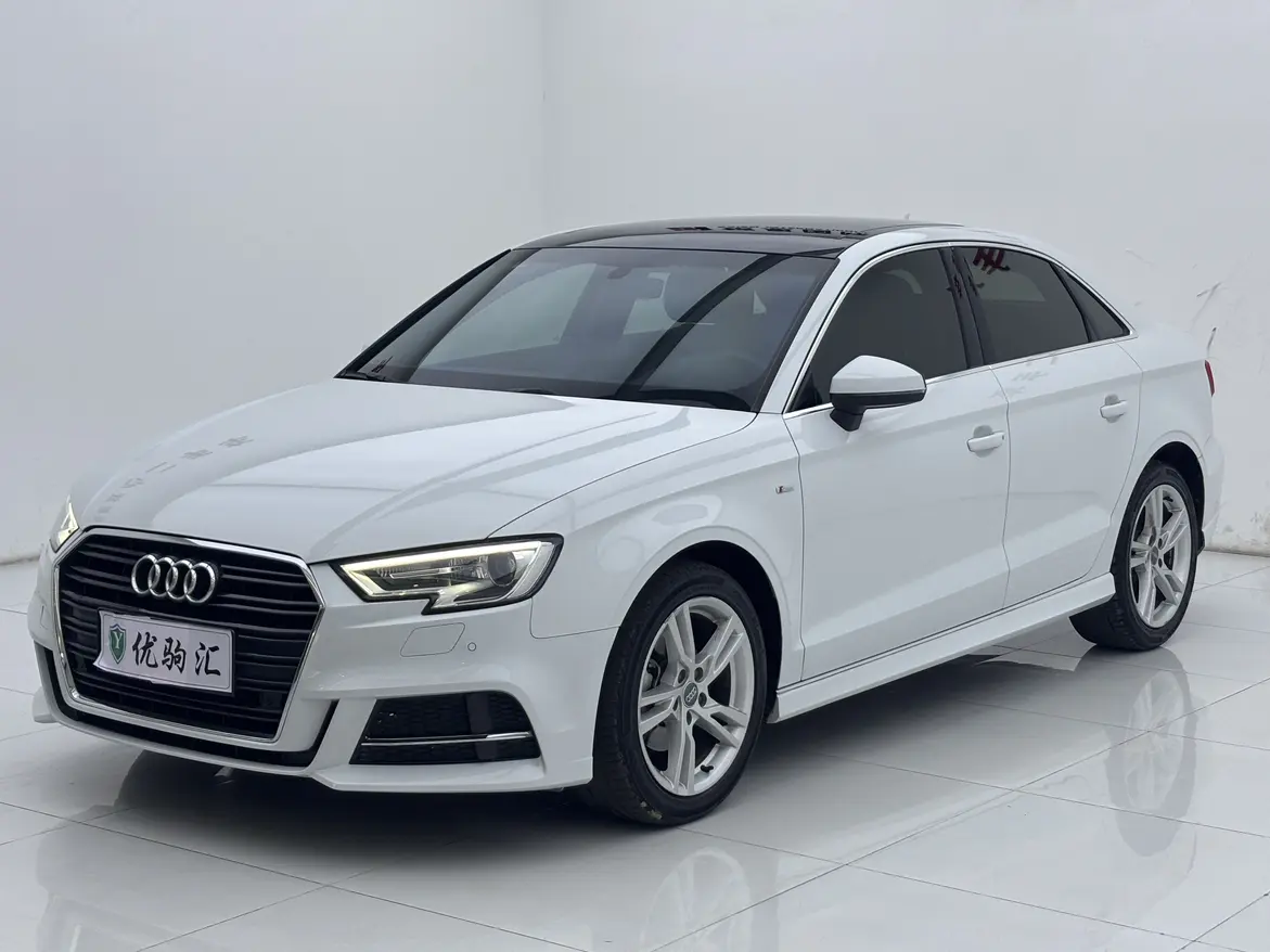 Audi A3  из Китая