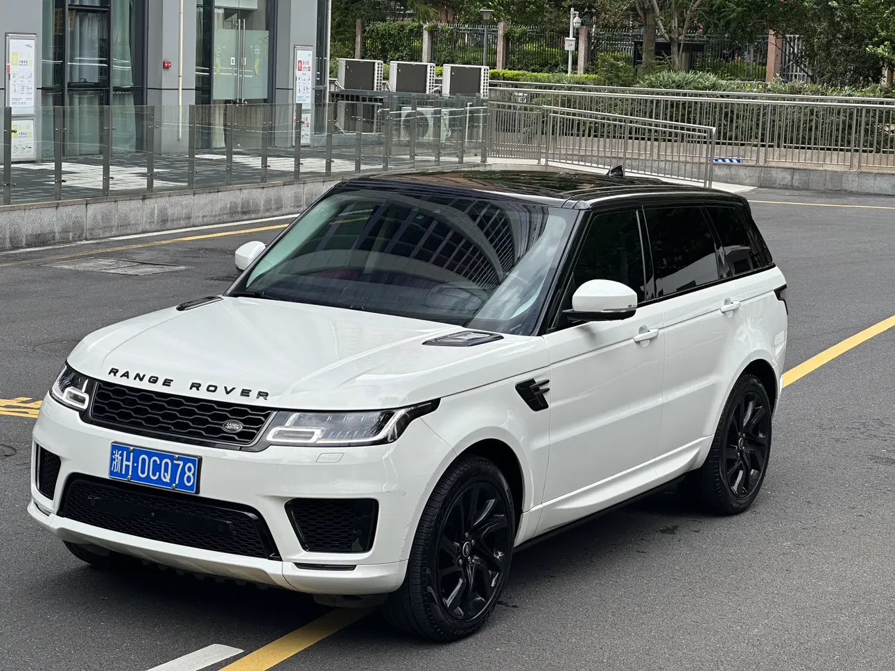 Land Rover Range Rover Sport