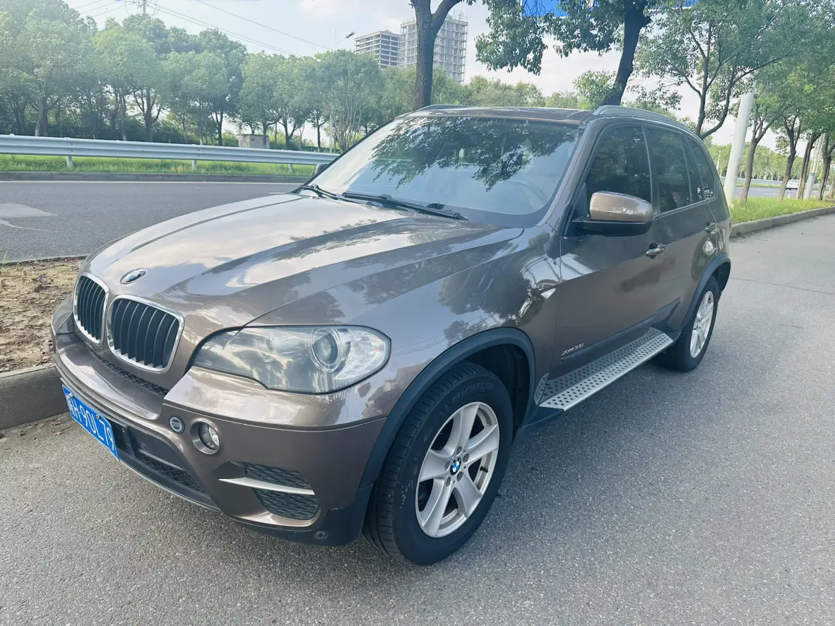 BMW X5 (imported)