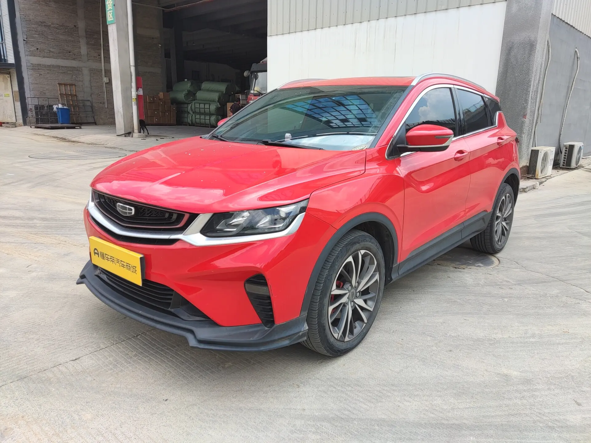 Geely Binyue  из Китая