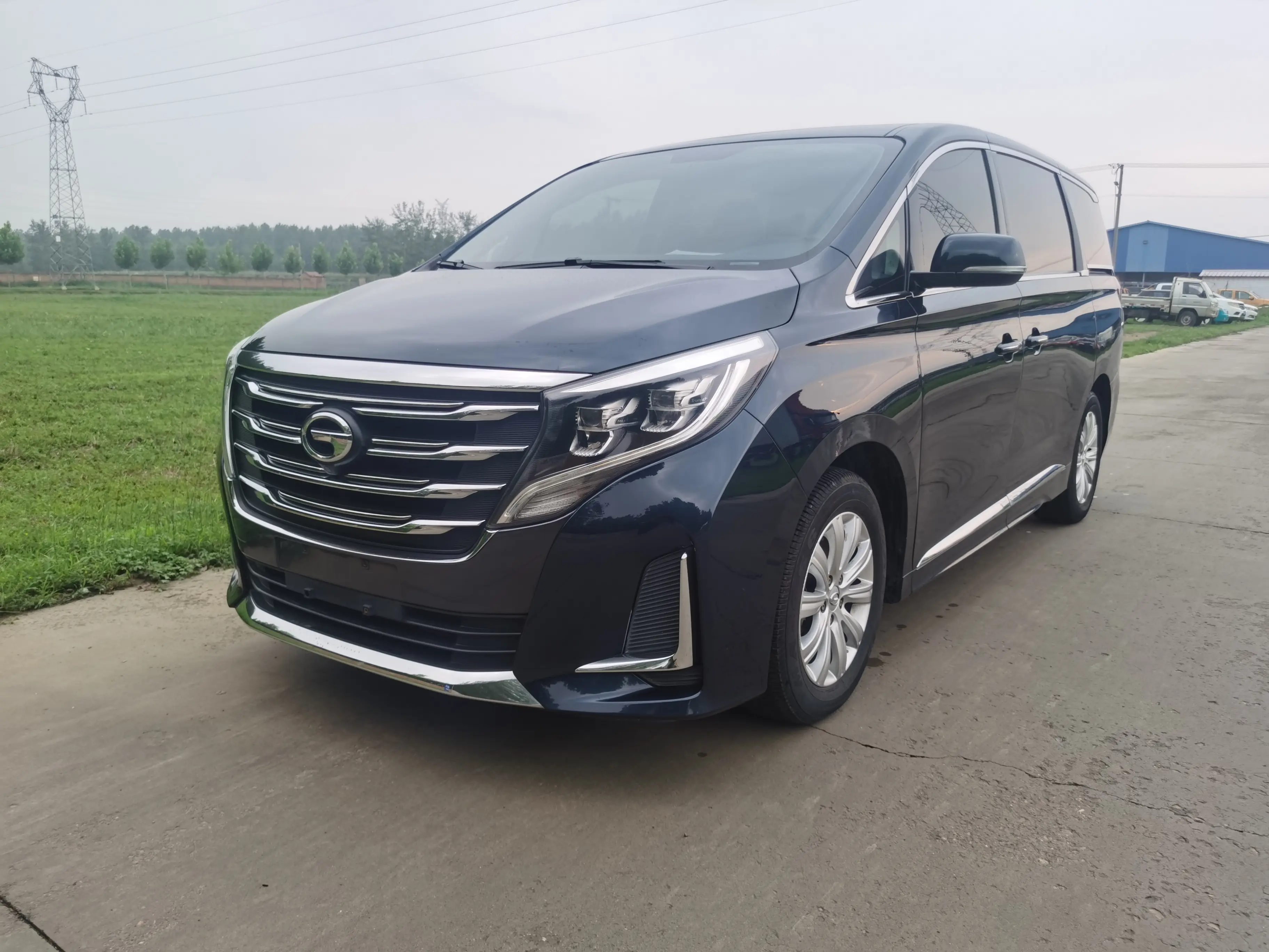 GAC Trumpchi M8  из Китая