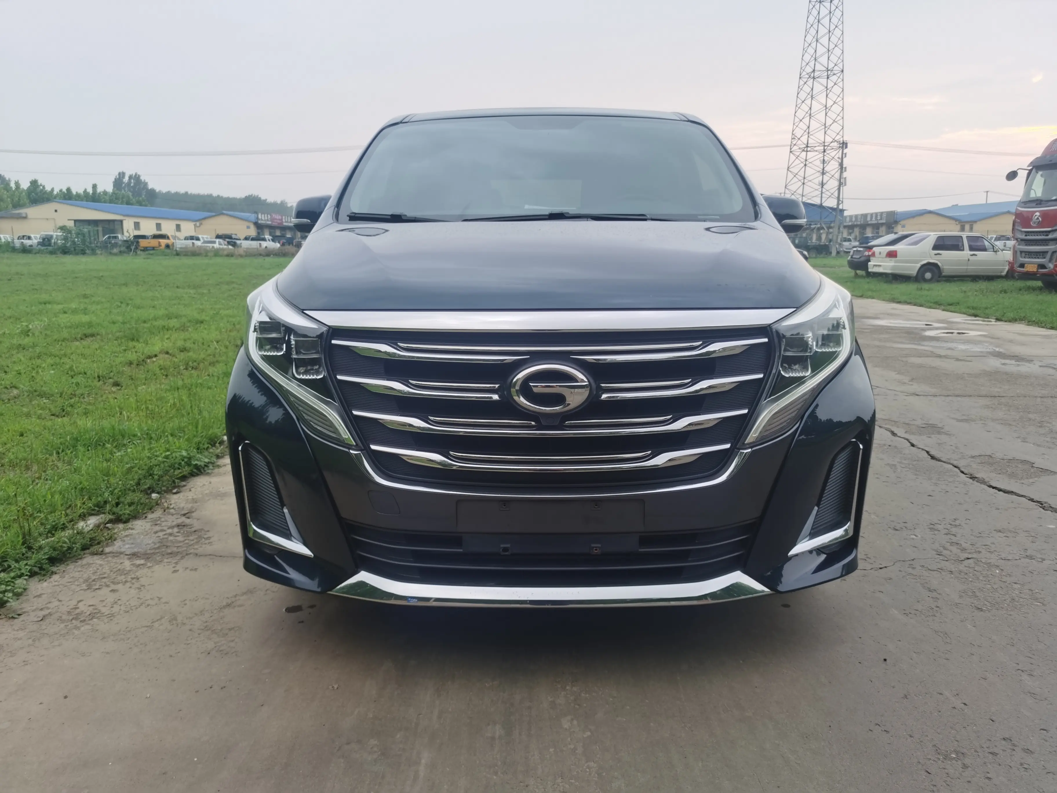 GAC Trumpchi M8  из Китая