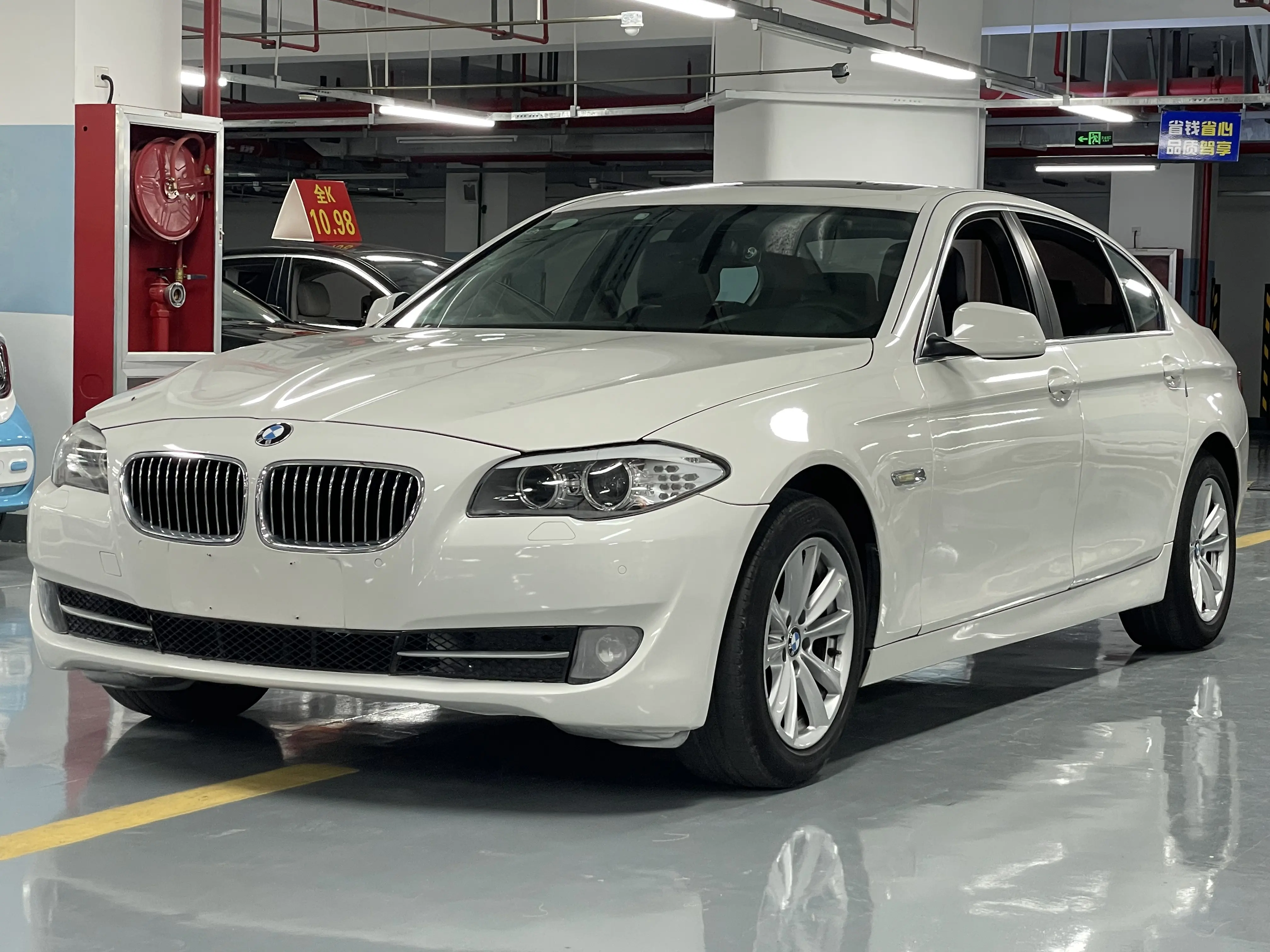 BMW 5 Series  из Китая