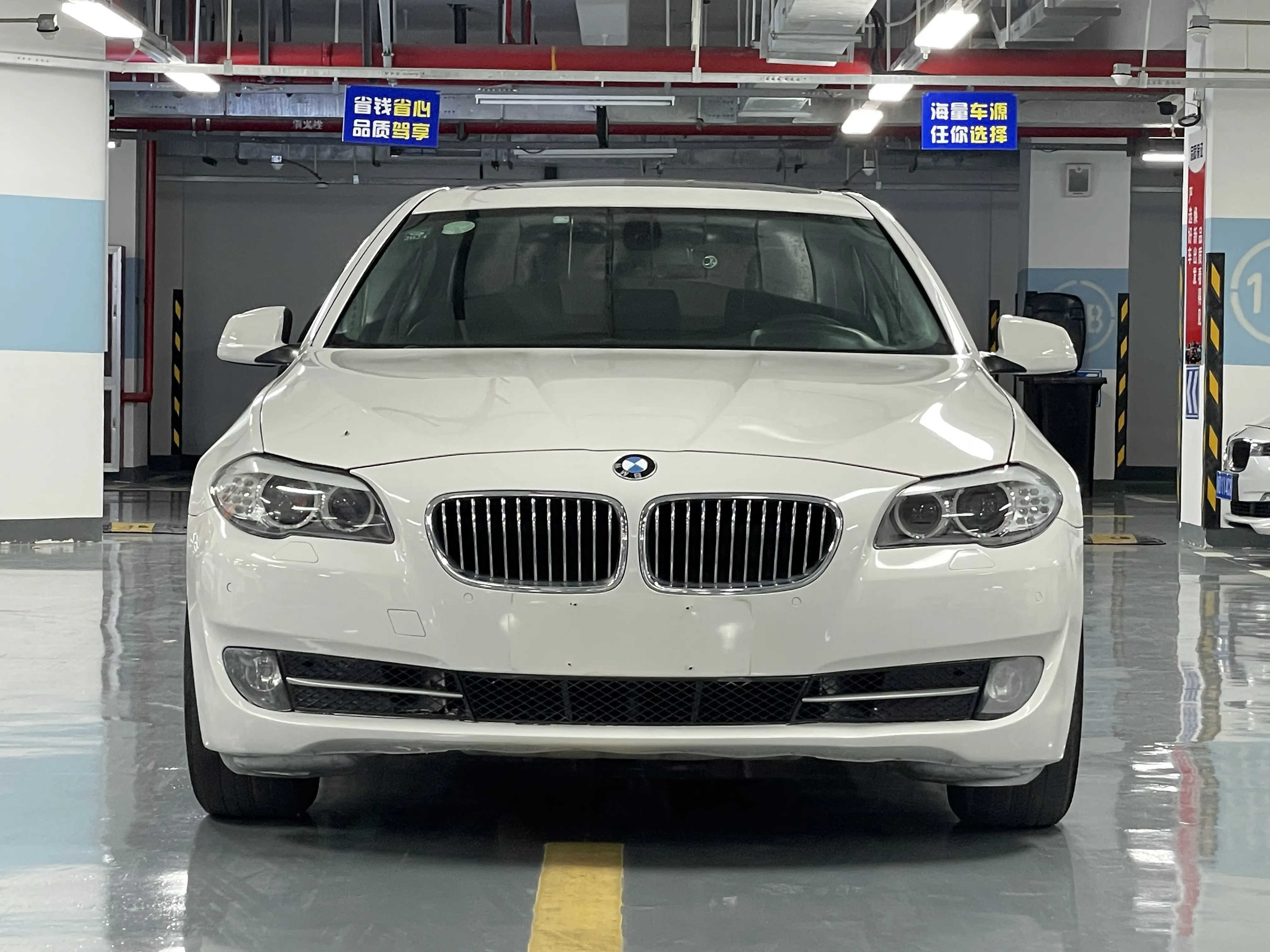 BMW 5 Series  из Китая