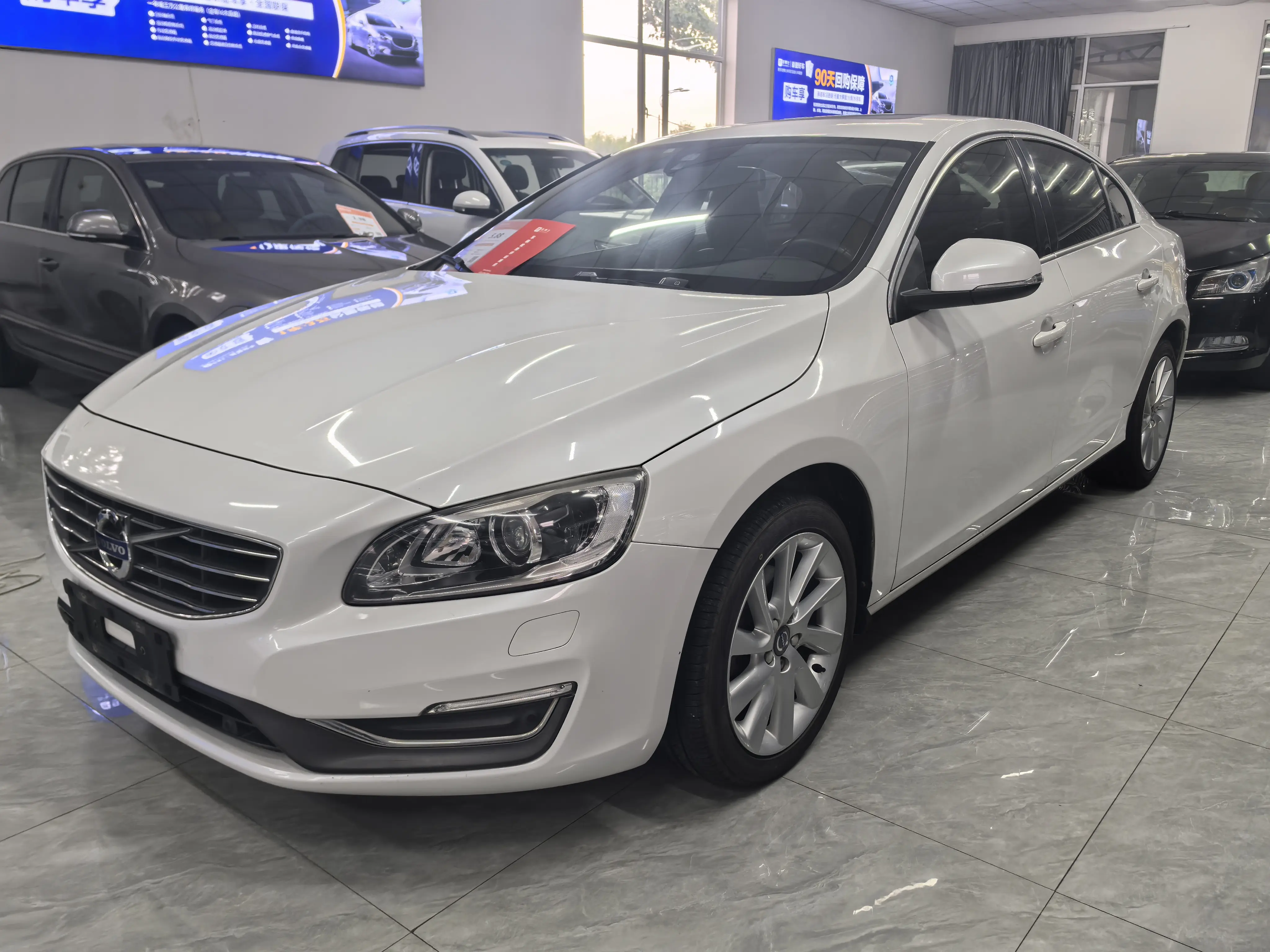 Volvo S60