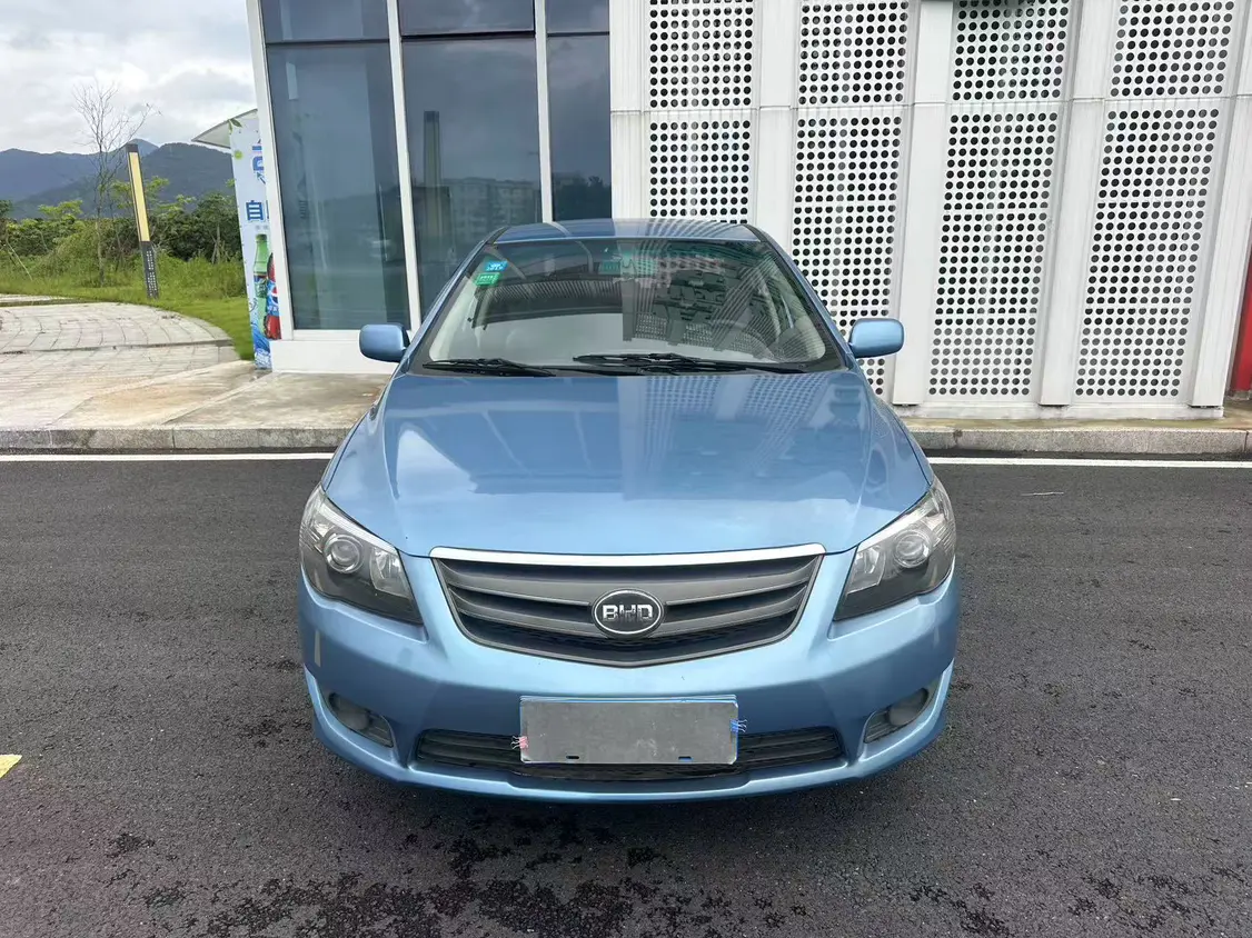 BYD L3  из Китая