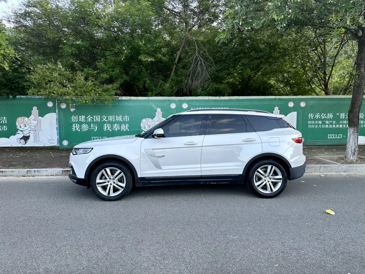 Zotye T700