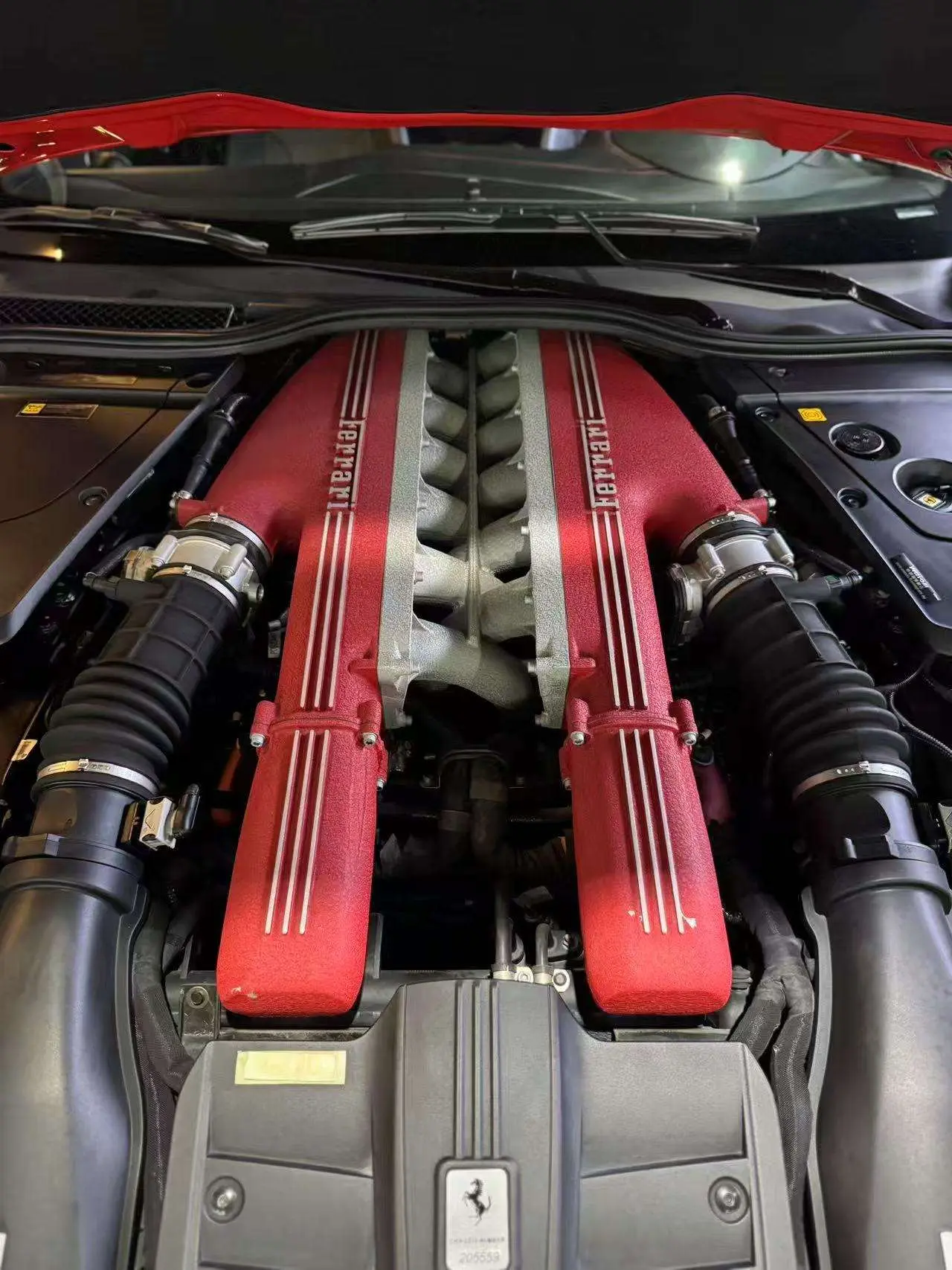 Ferrari F12berlinetta  из Китая