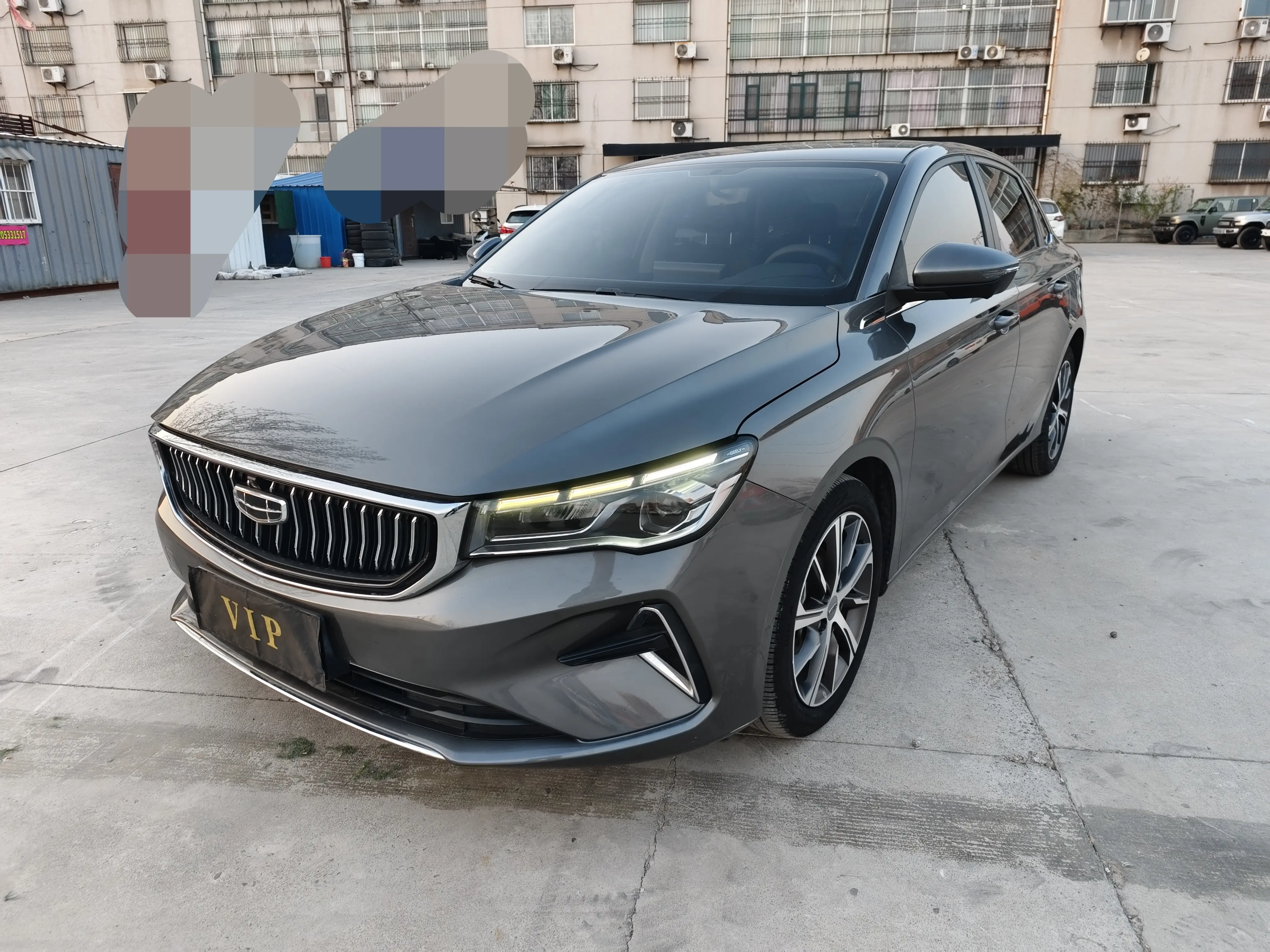 Geely Emgrand  из Китая